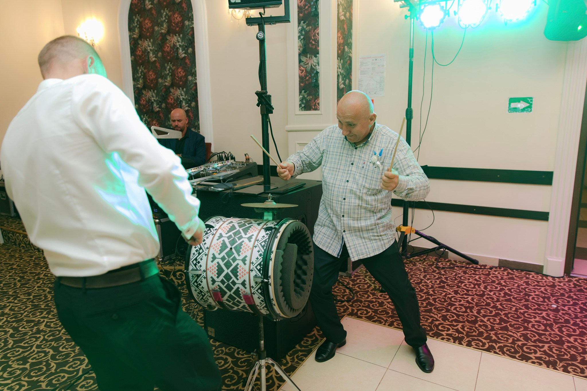 Mihai & Oana. Servicii foto-video profesionale, pentru momente de neuitat