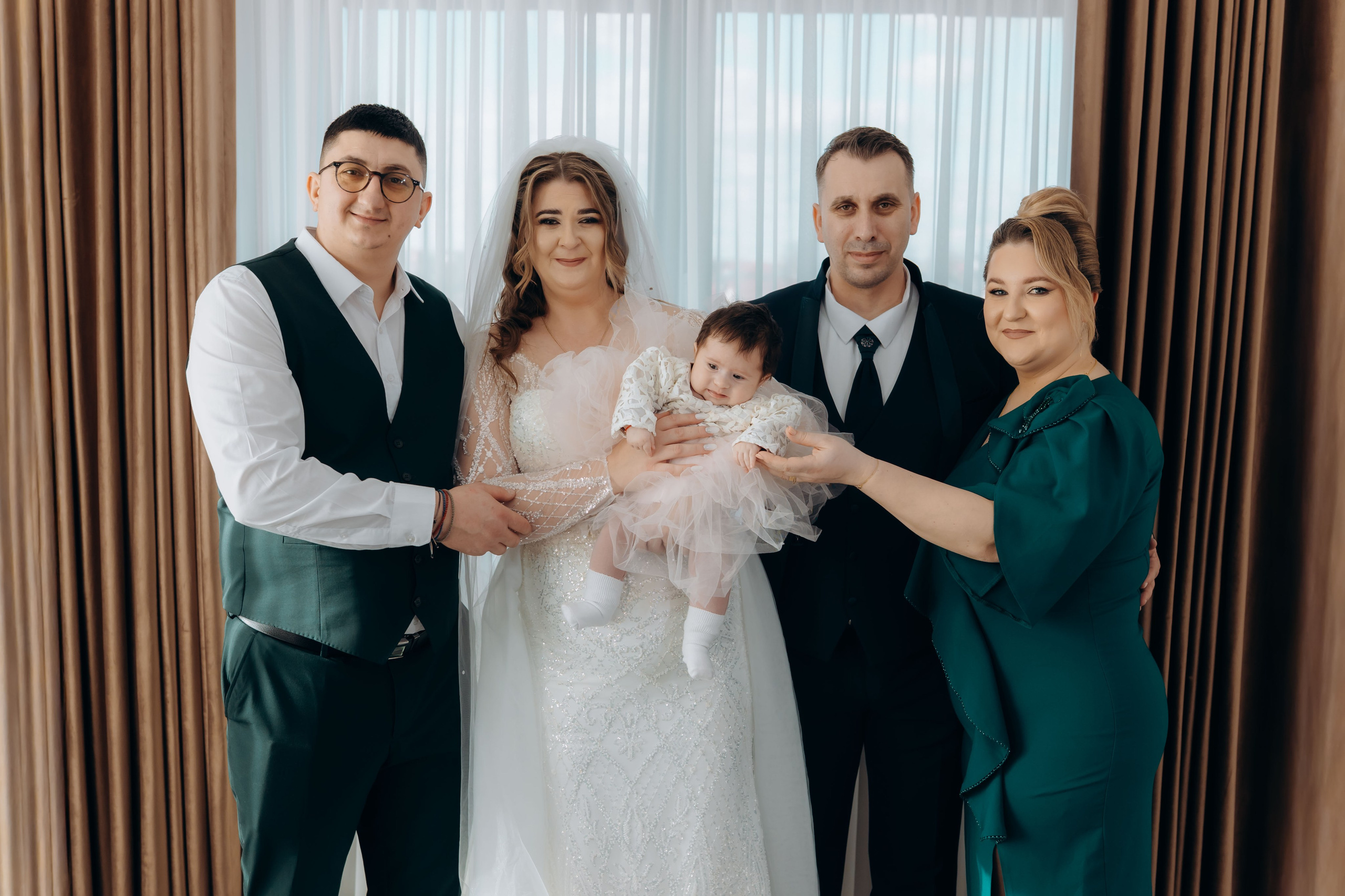 Povestea voastră, regizată de noi |Cristi Turculet Videograf Nuntă Suceava | wedding highlight. Servicii foto-video profesionale, pentru momente de neuitat