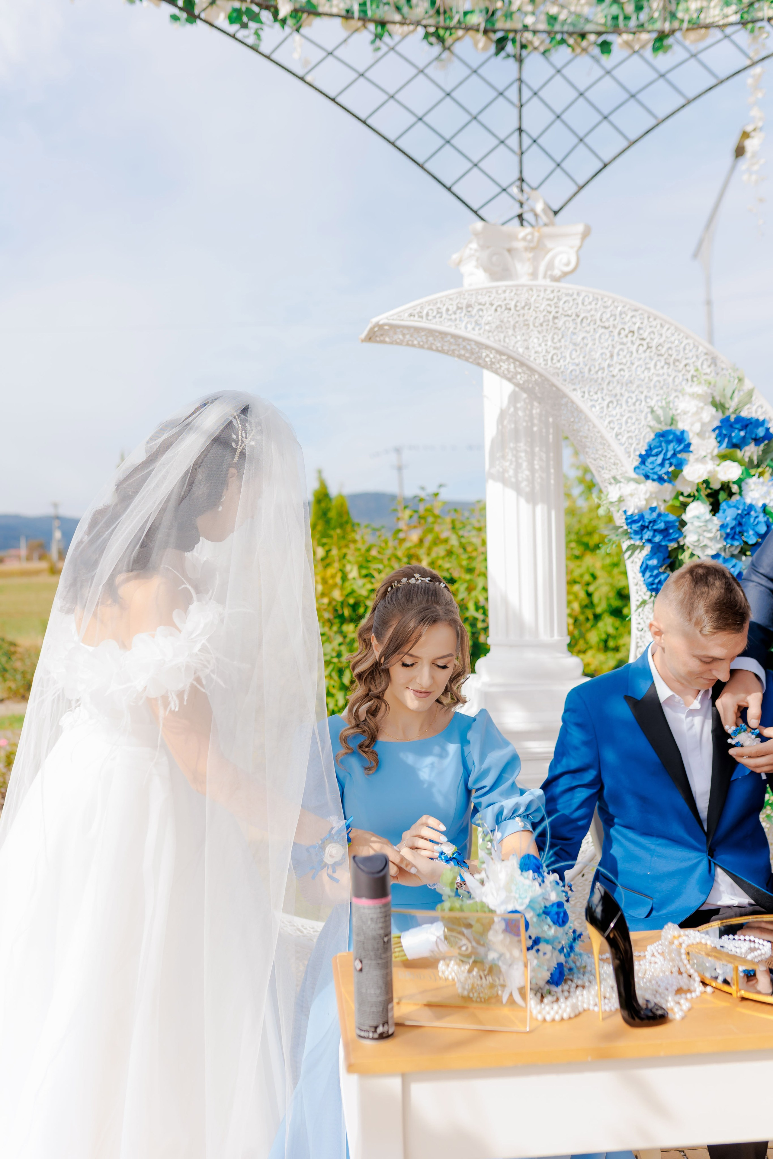 Loredana & Emilian – Ziua Nunții | Videografie - fotografie Botez Suceava, Iași, Botoșani. Servicii foto-video profesionale, pentru momente de neuitat