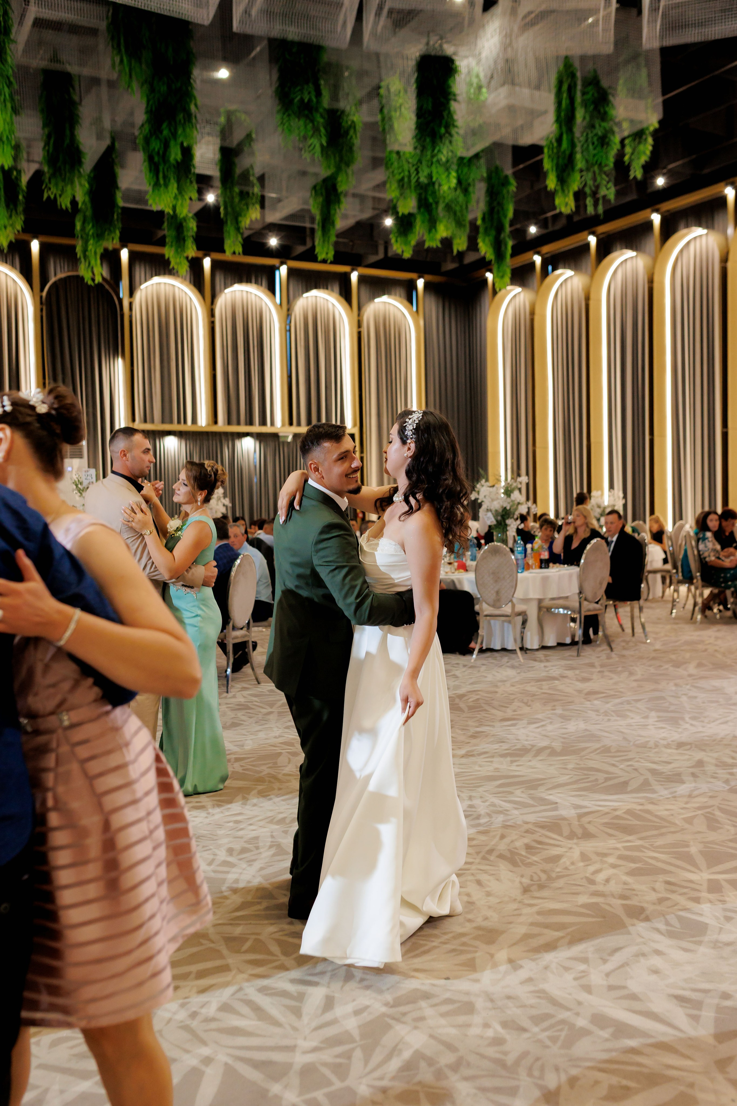 Nunta Nicoleta & Răzvan | Fotografie & Videografie Profesională. Servicii foto-video profesionale, pentru momente de neuitat