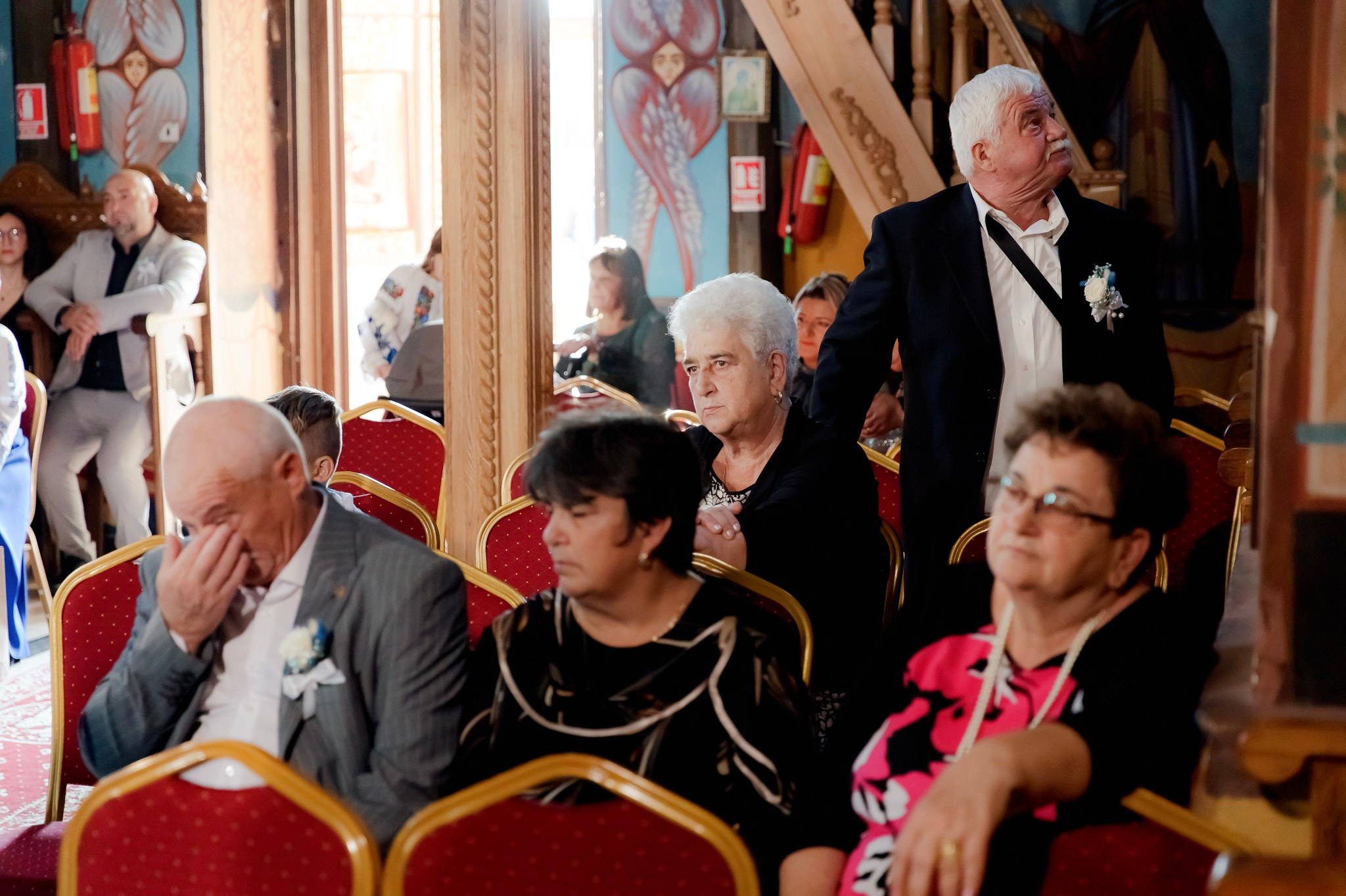 Mihai & Oana. Servicii foto-video profesionale, pentru momente de neuitat