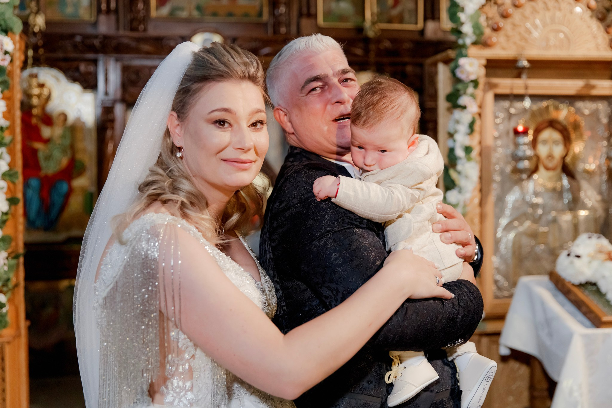 Mihai & Oana. Servicii foto-video profesionale, pentru momente de neuitat