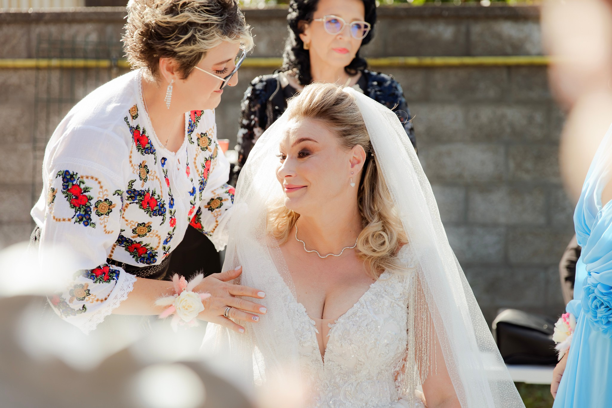 Mihai & Oana. Servicii foto-video profesionale, pentru momente de neuitat