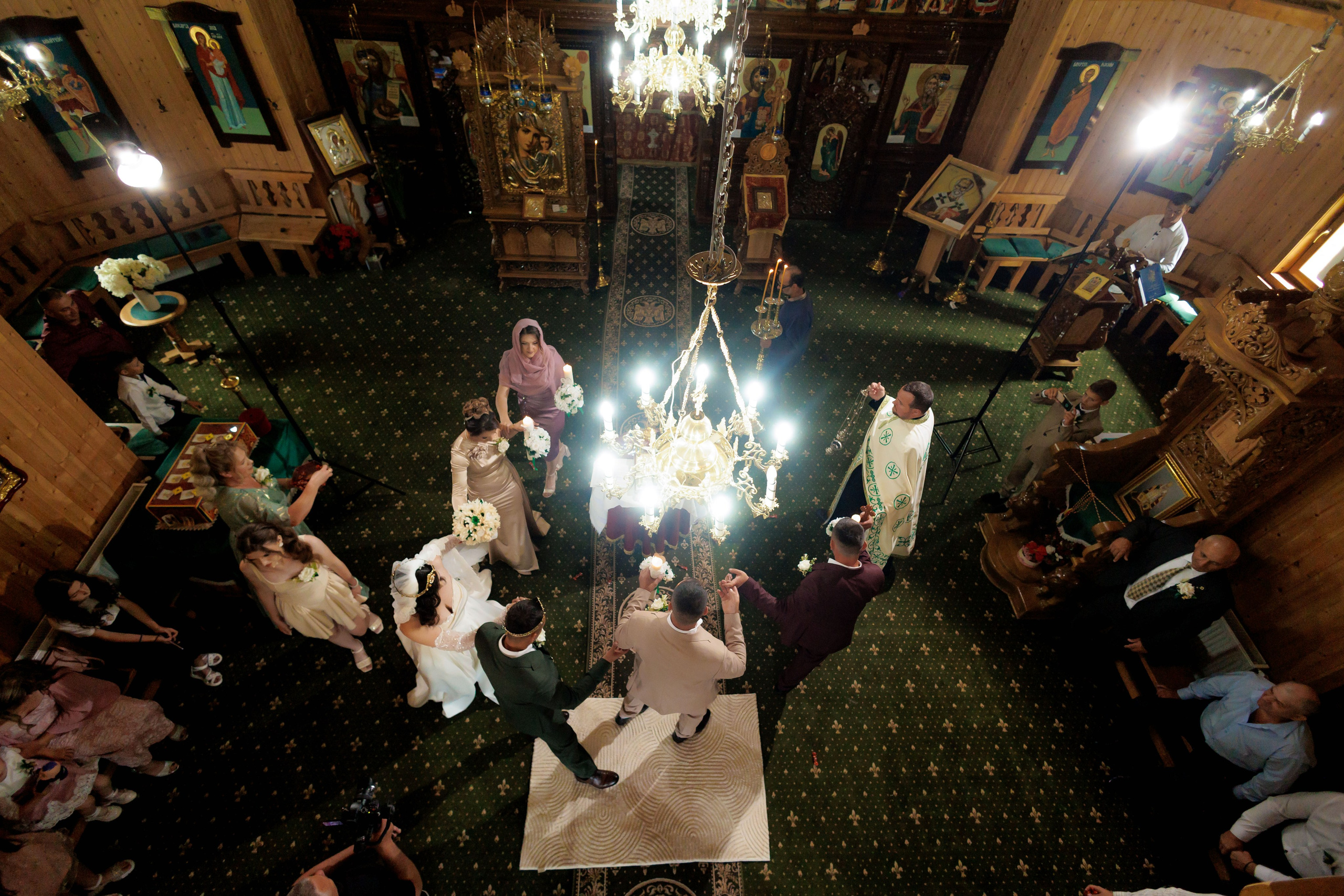 Nunta Nicoleta & Răzvan | Fotografie & Videografie Profesională. Servicii foto-video profesionale, pentru momente de neuitat