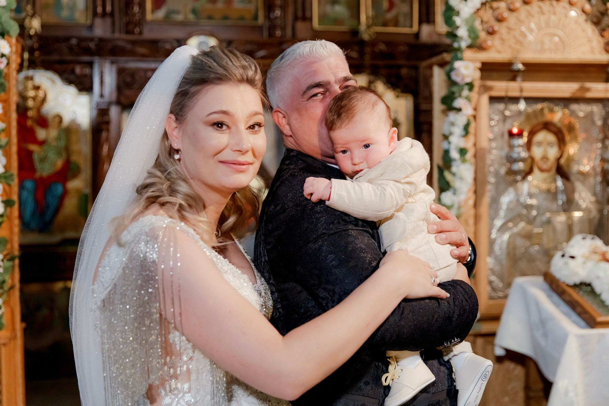 Mihai & Oana. Servicii foto-video profesionale, pentru momente de neuitat