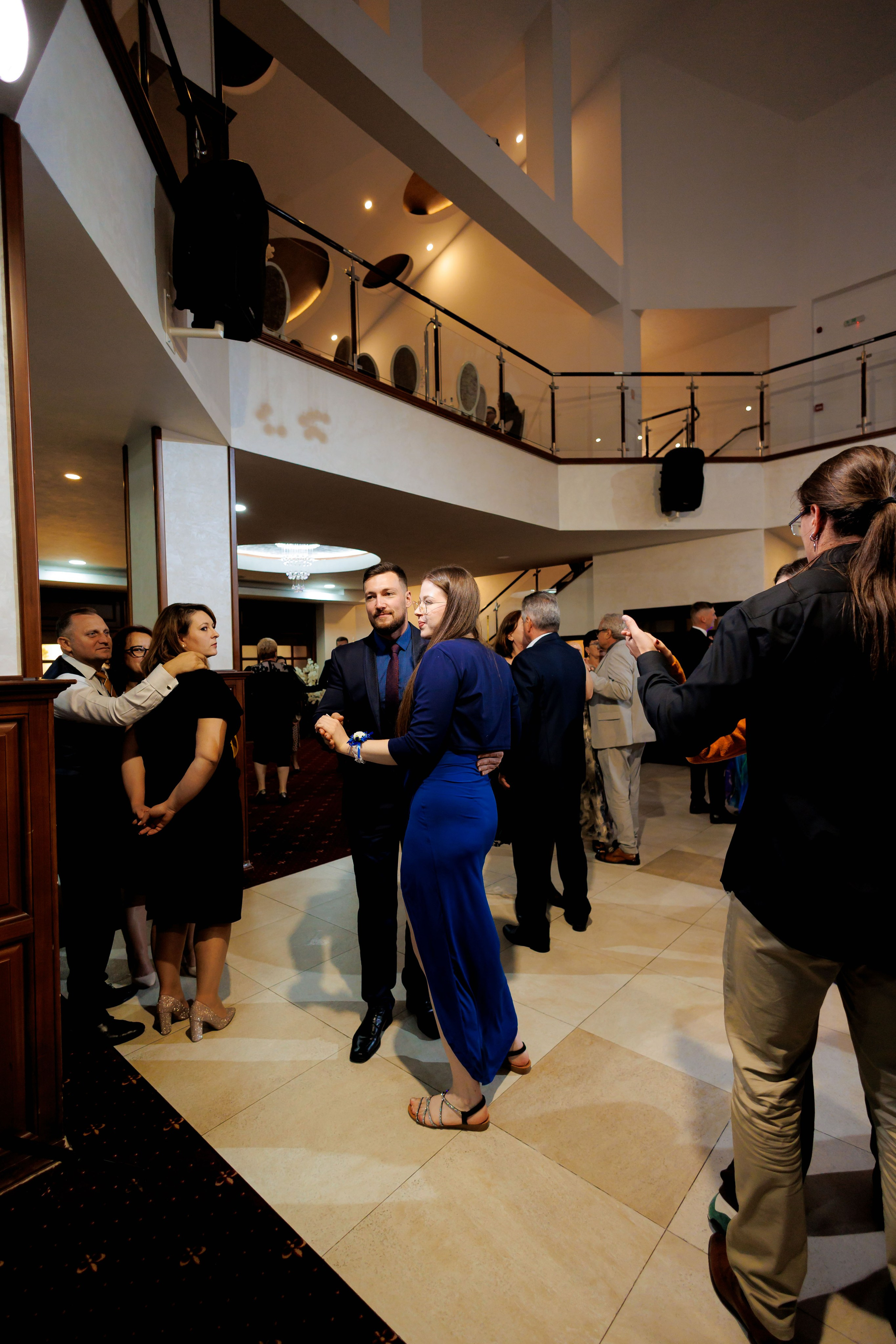 Loredana & Emilian – Ziua Nunții | Videografie - fotografie Botez Suceava, Iași, Botoșani. Servicii foto-video profesionale, pentru momente de neuitat