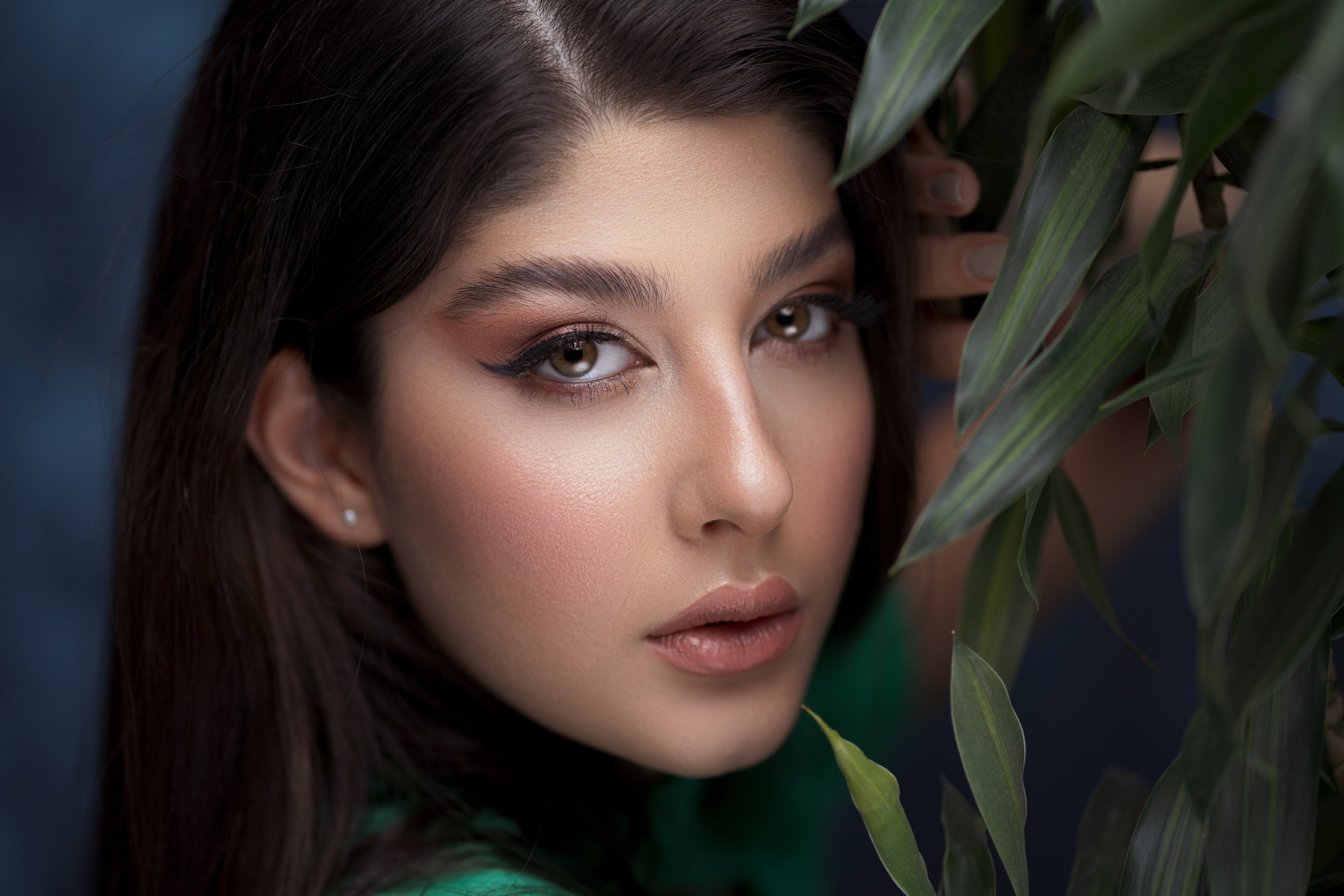 Beauty, Fashion and Glamour. Mehran Hadad — Portrait Photographer, Filmmaker and Youtuber