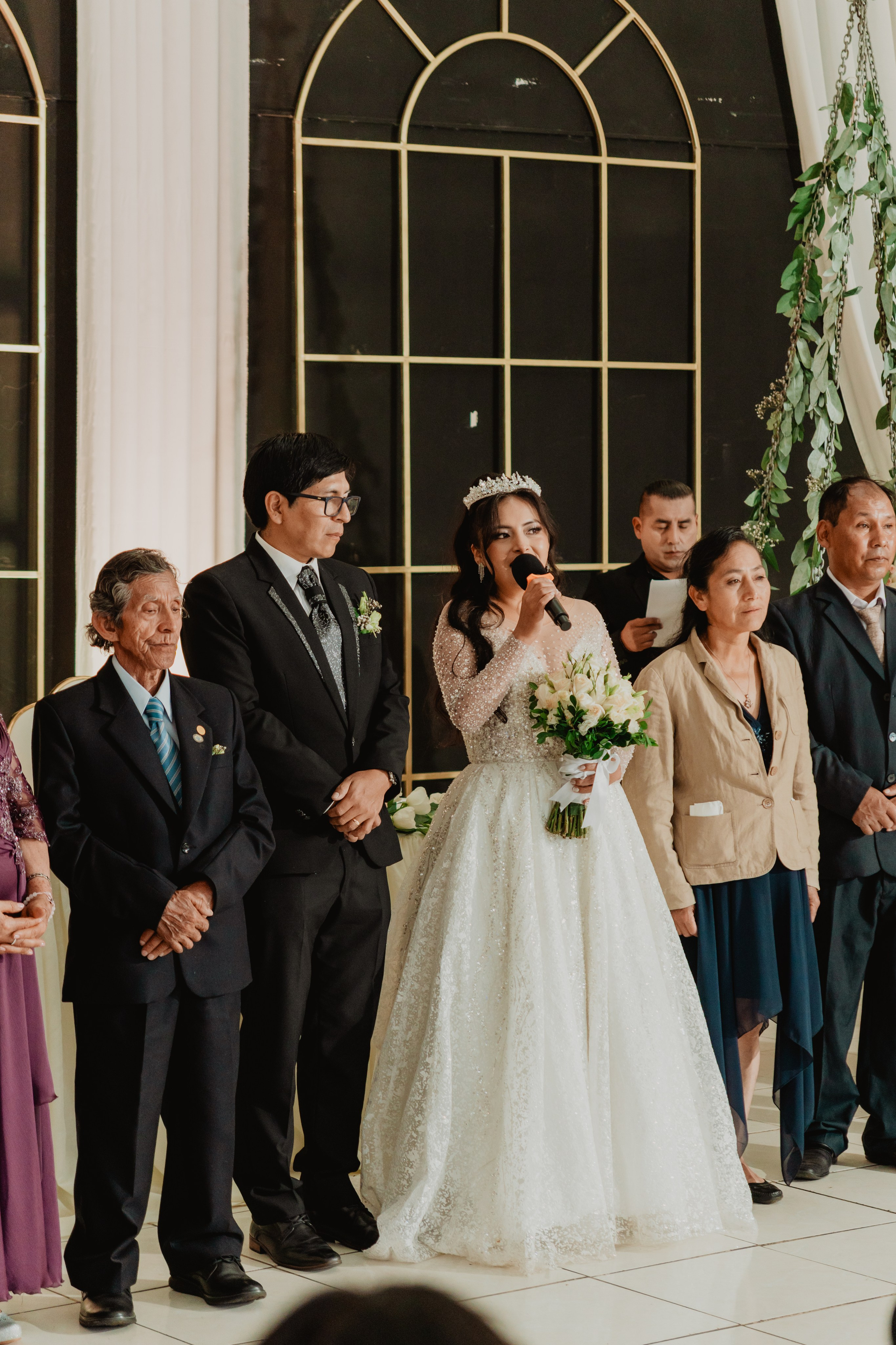 FERNANDO + MARIBEL | BODA RELIGIOSA. Studio KVTA | Fotografía y Video de Bodas en Arequipa