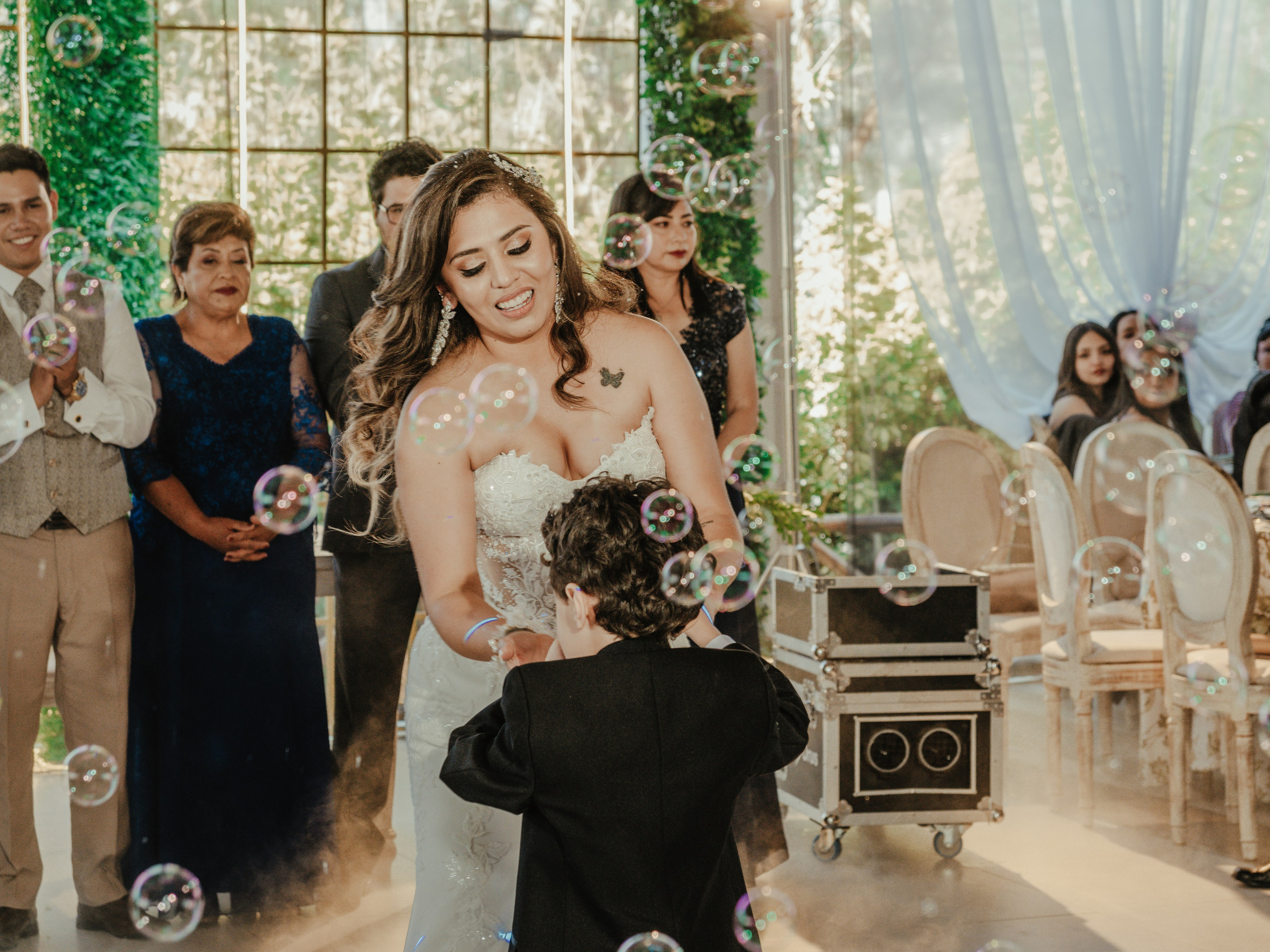 CARLA Y MARIO BODA RELIGIOSA. Studio KVTA | Fotografía y Video de Bodas en Arequipa