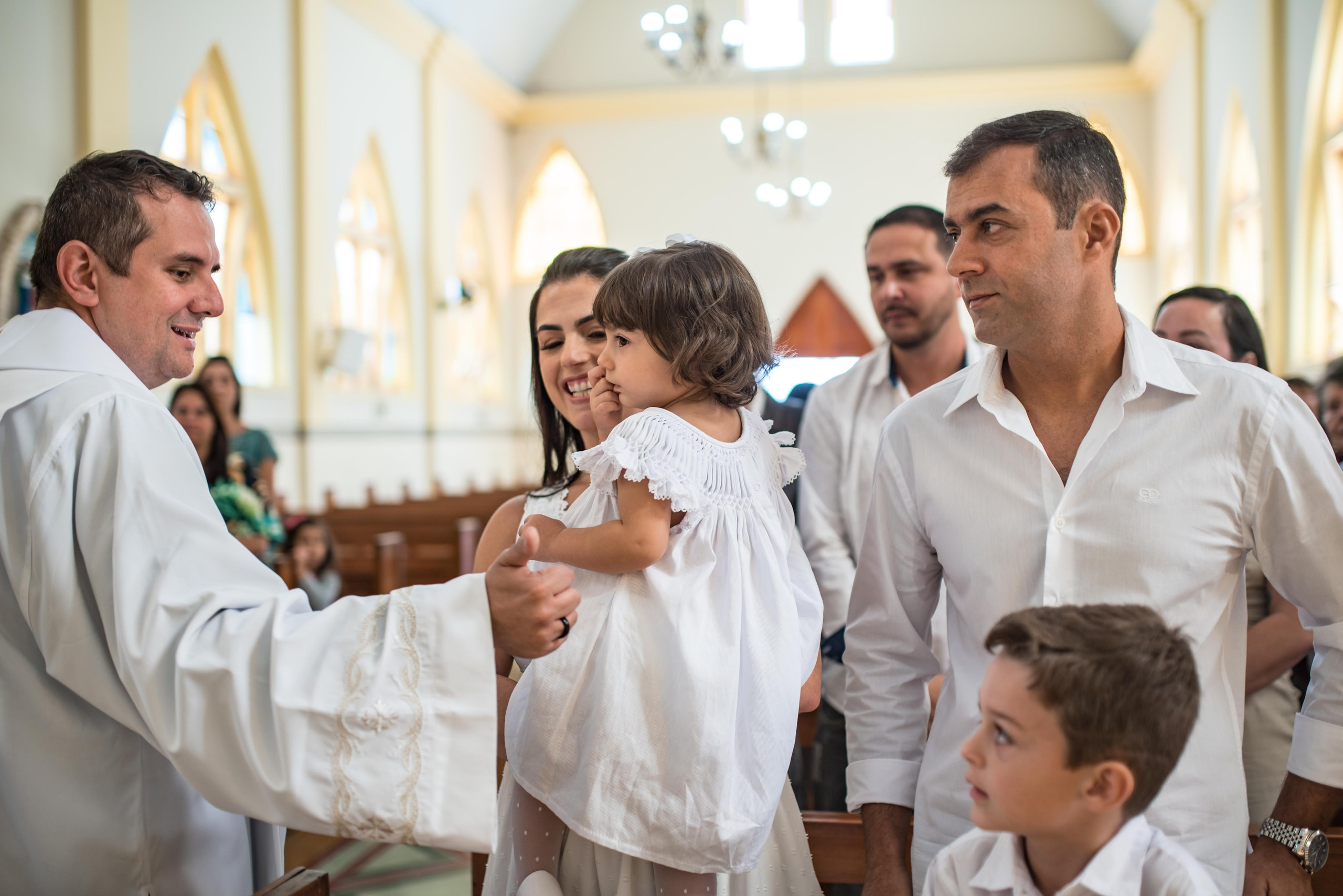 Batizados | Fotografia de Batizado em Juiz de Fora — Auê Fotografia. Auê | Fotografia Infantil