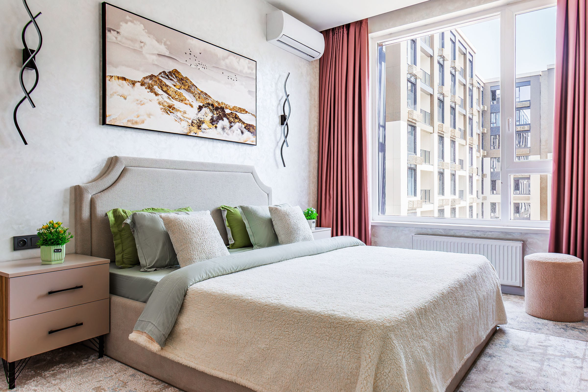 Интерьерная фотография, Ташкент, Узбекистан — элегантный отельный номер.