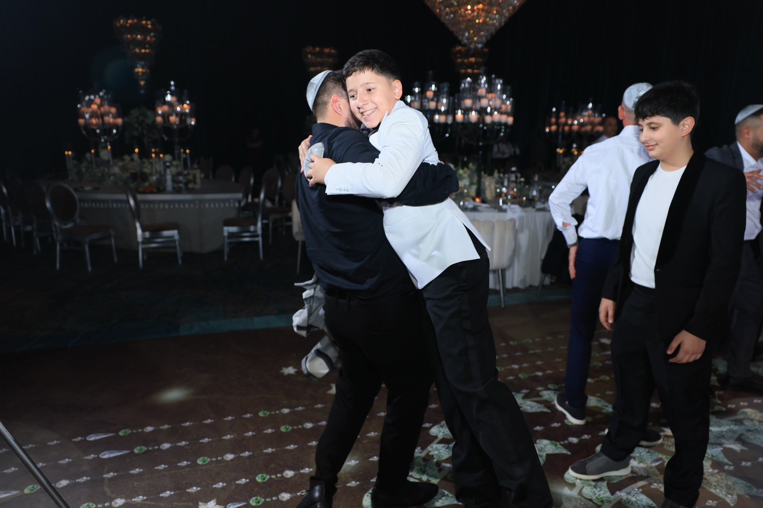 DANIEL. Фотографы на свадьбы и мероприятия Студия «Шалом»