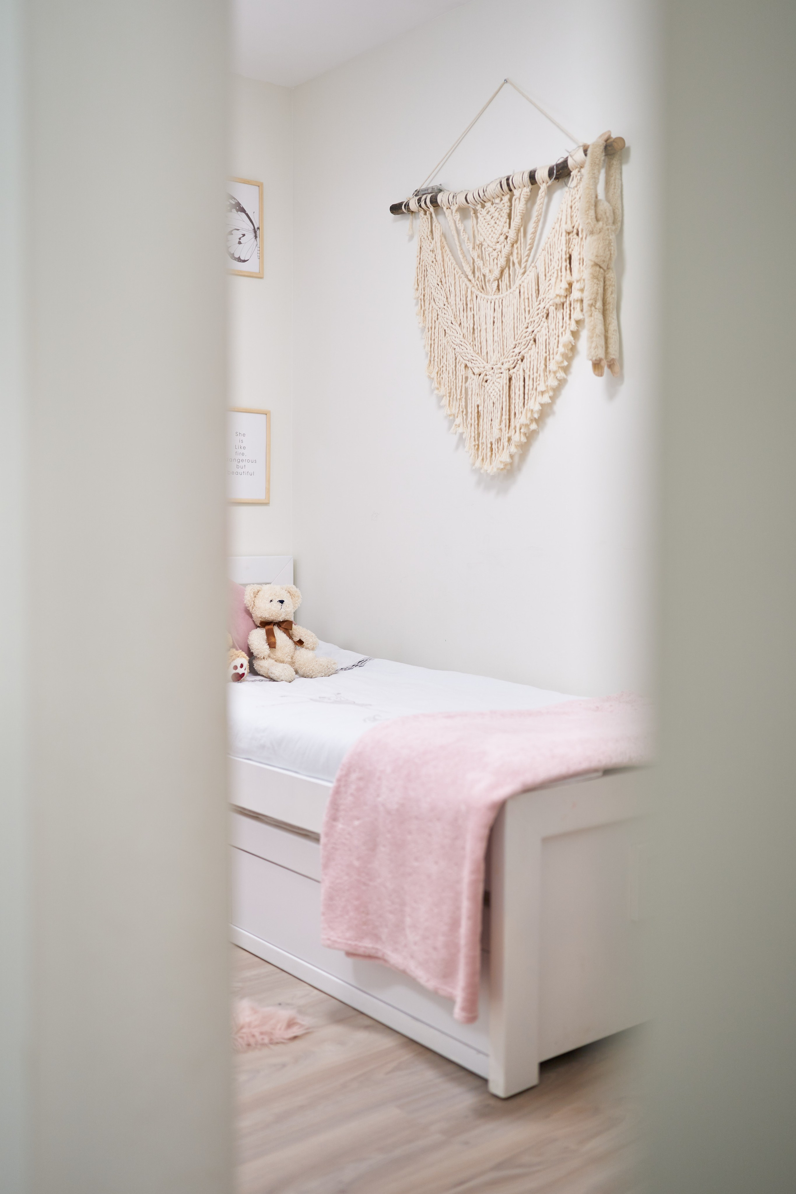 Interior. צלם אלכס ברט בישראל