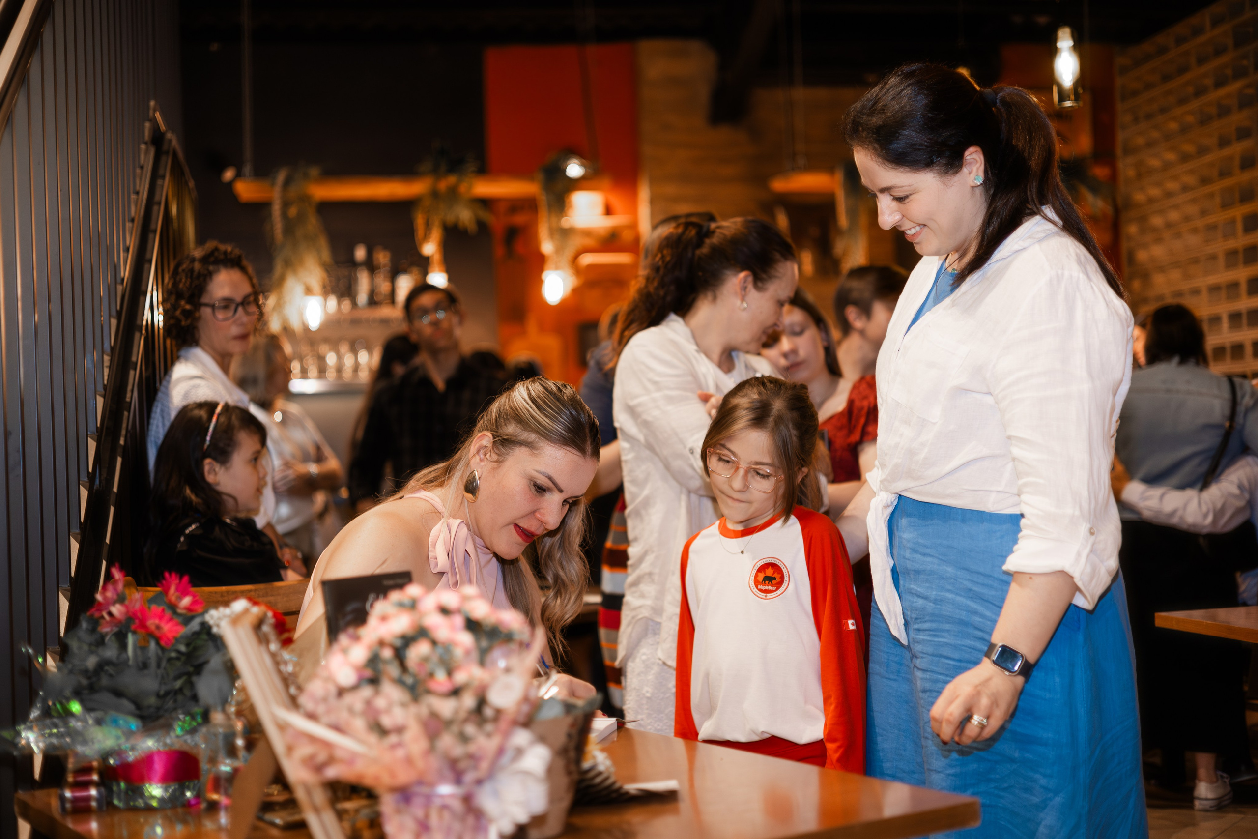 Lançamento de Livro Vivi Princival