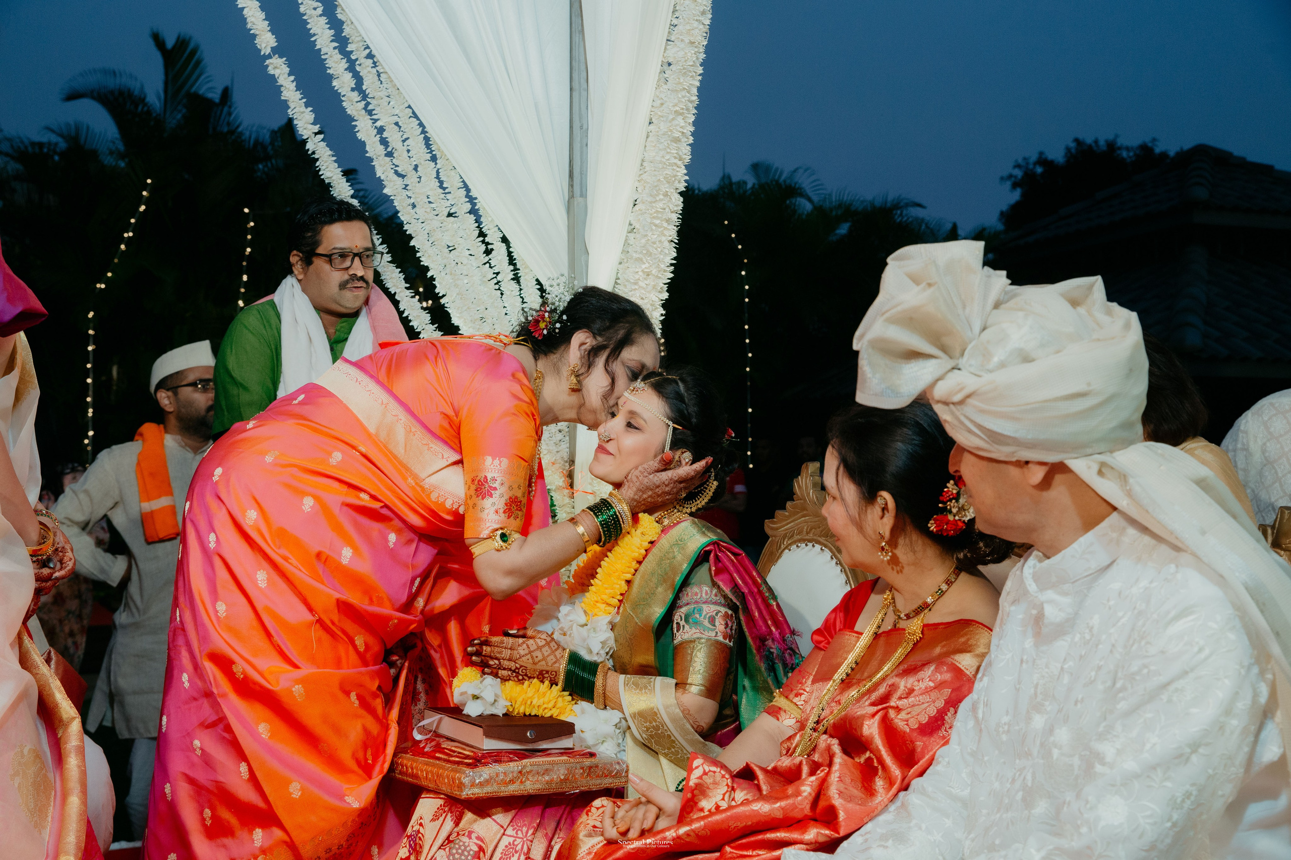 Shreyas & Shamika | Weddding