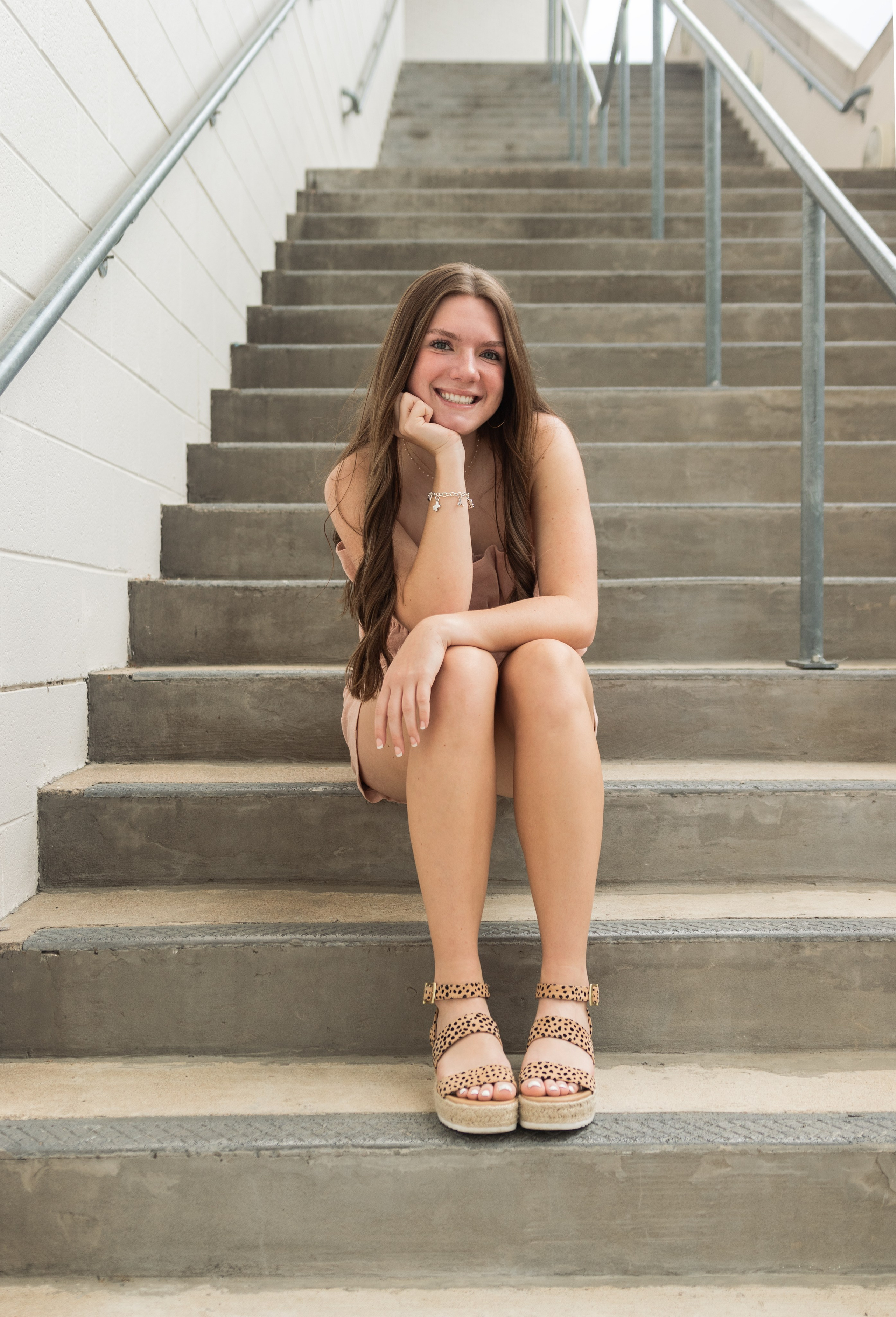 Avery’s senior photoshoot at Auditorium Shores