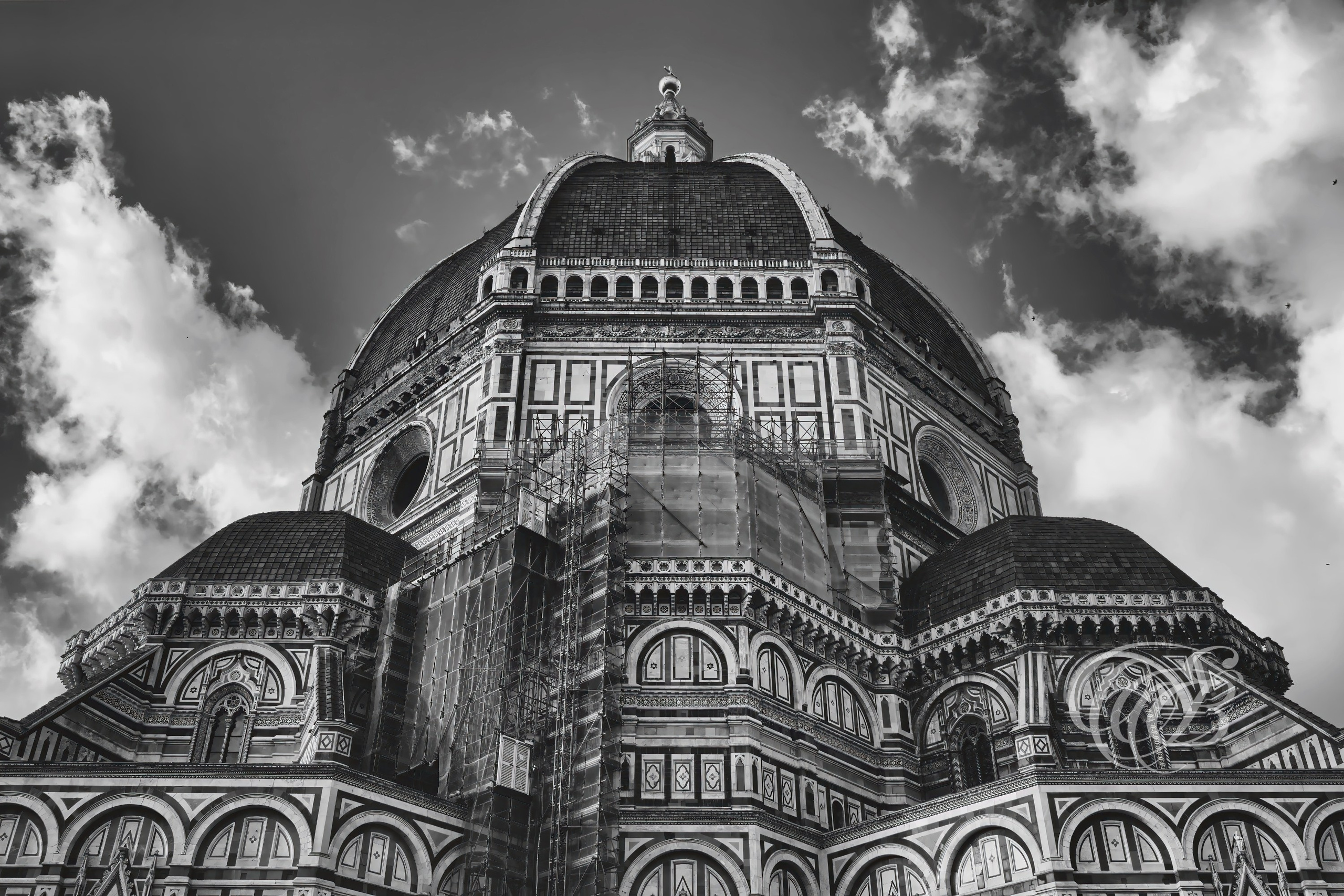 Florence Italy - Santa Maria del Fiore Cathedral - B&W - B&W Matte - Eduardo Bartoli Fine Art Photography - Black-and-white matte photograph of the Santa Maria del Fiore Cathedral in Florence, Italy – fine art photography by Eduardo Bartoli.