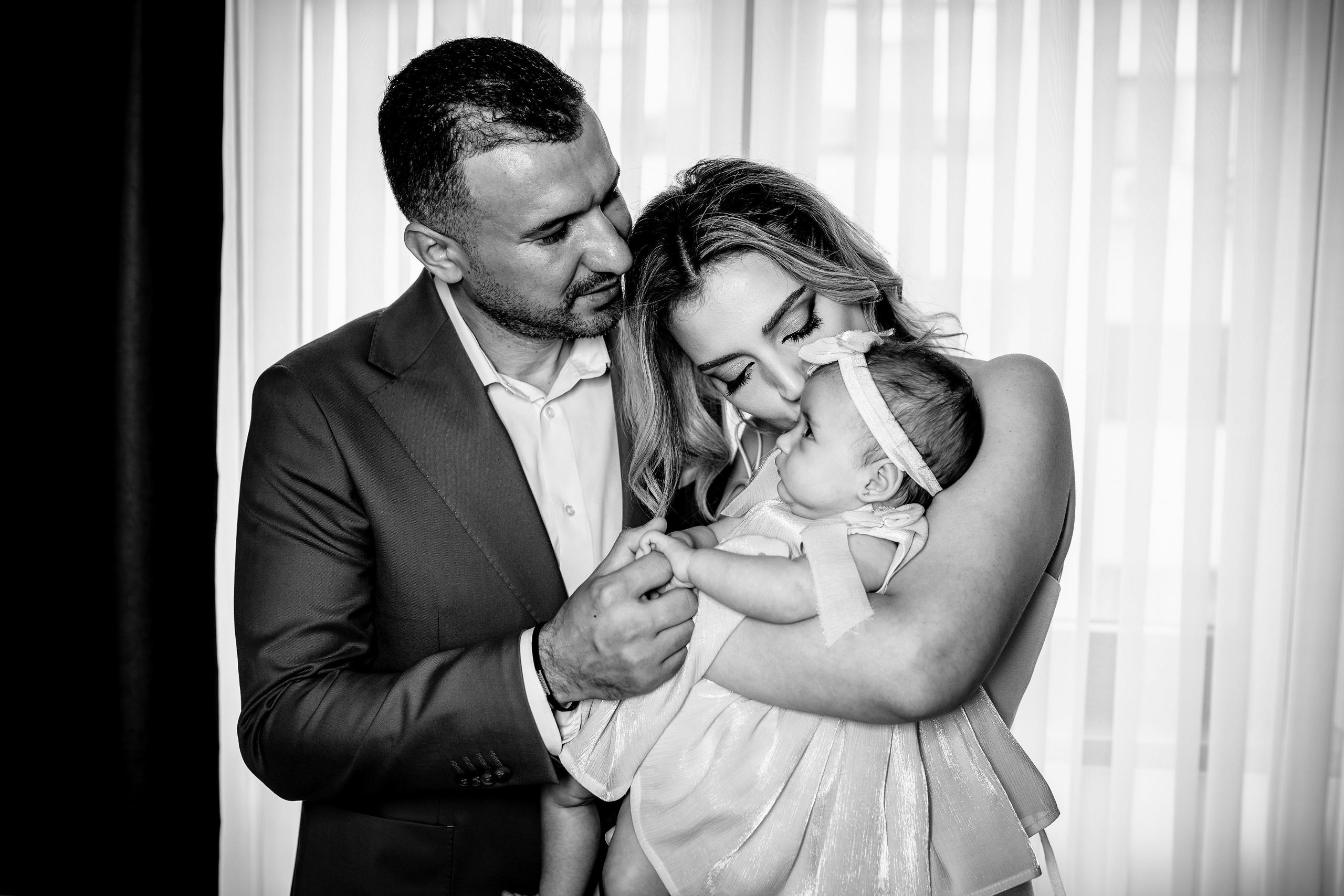 Thea. Fotograf nunta si evenimente Giurgiu