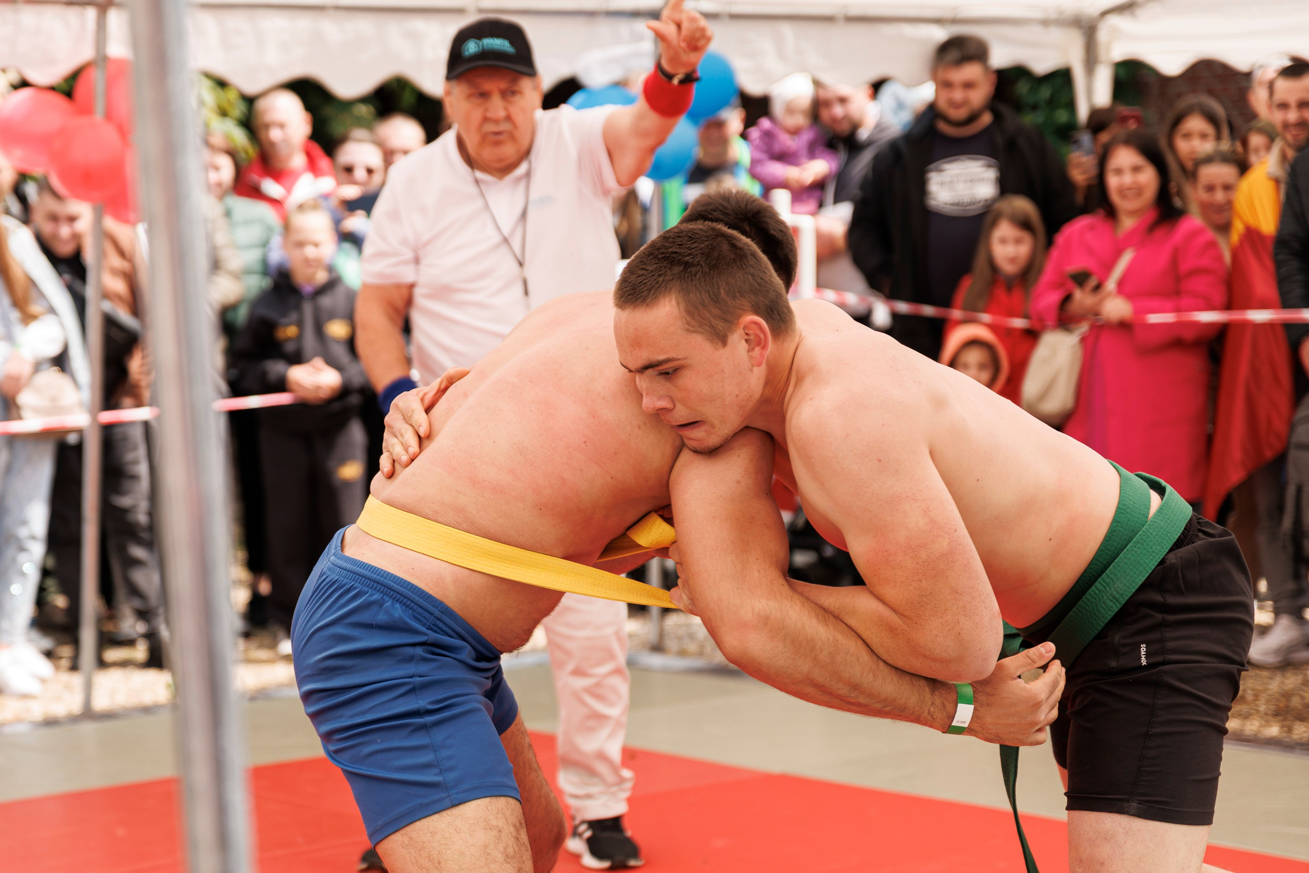 Hora Dorului 2025. Dienstleistungen