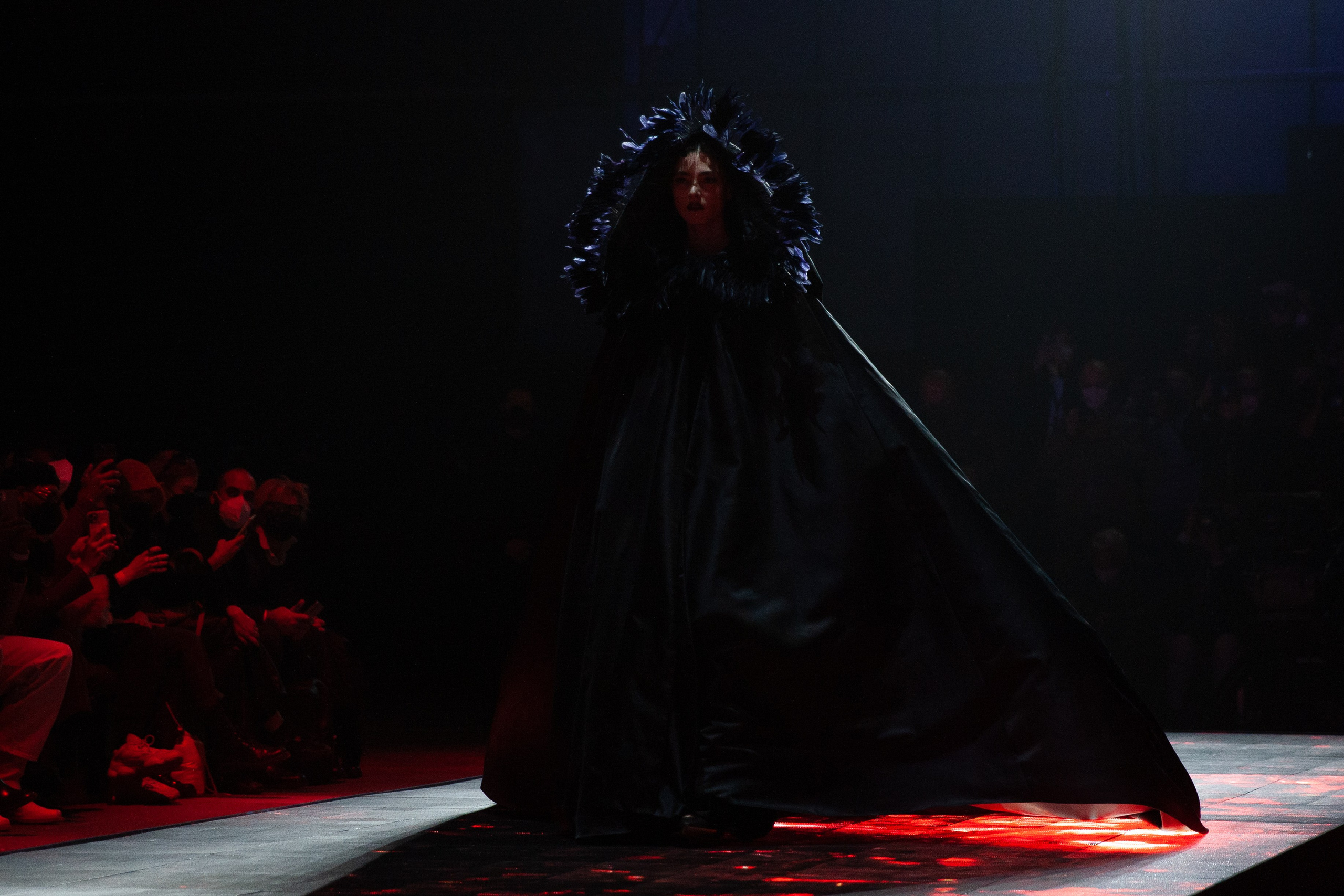 GRETEL Z. Elizaveta Razumova: Cinematic Photography for Love, Weddings, Portraits & Brands