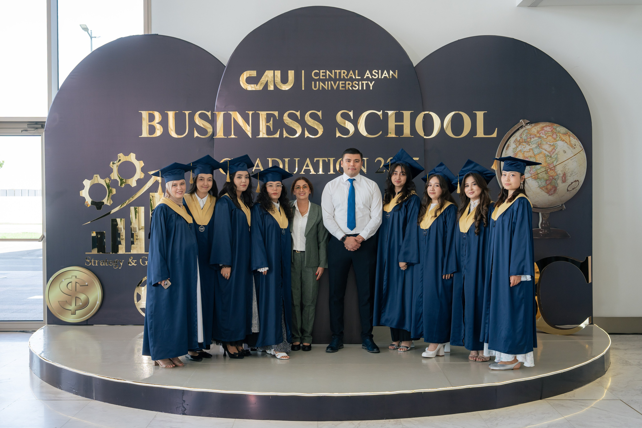 Как Central Asian University провёл одну из самых ярких выпускных церемоний. Георгий Намазов | Фотограф в Ташкенте