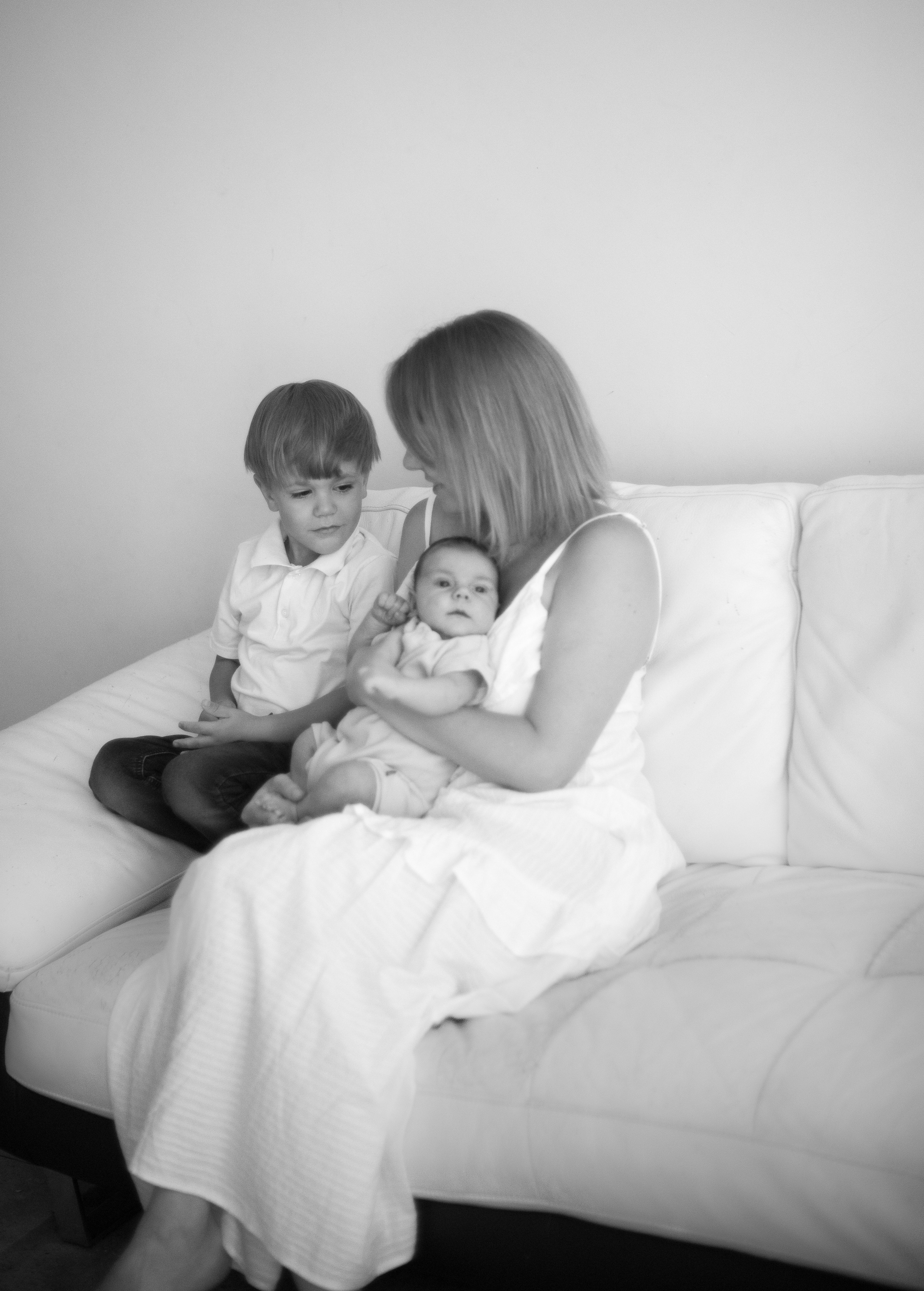 Катя, Андрей Мирон и Лео. Визуальный брендинг