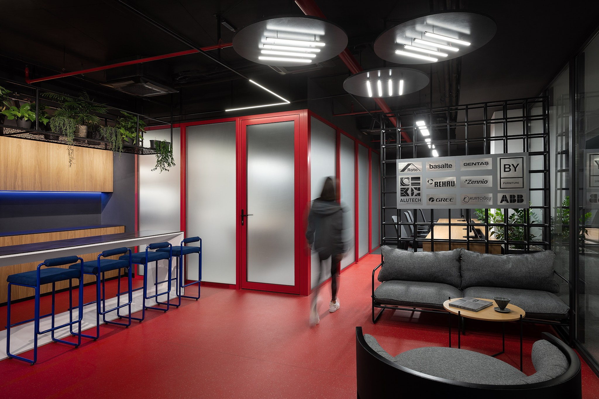 Zrobim Headquarters, Georgia