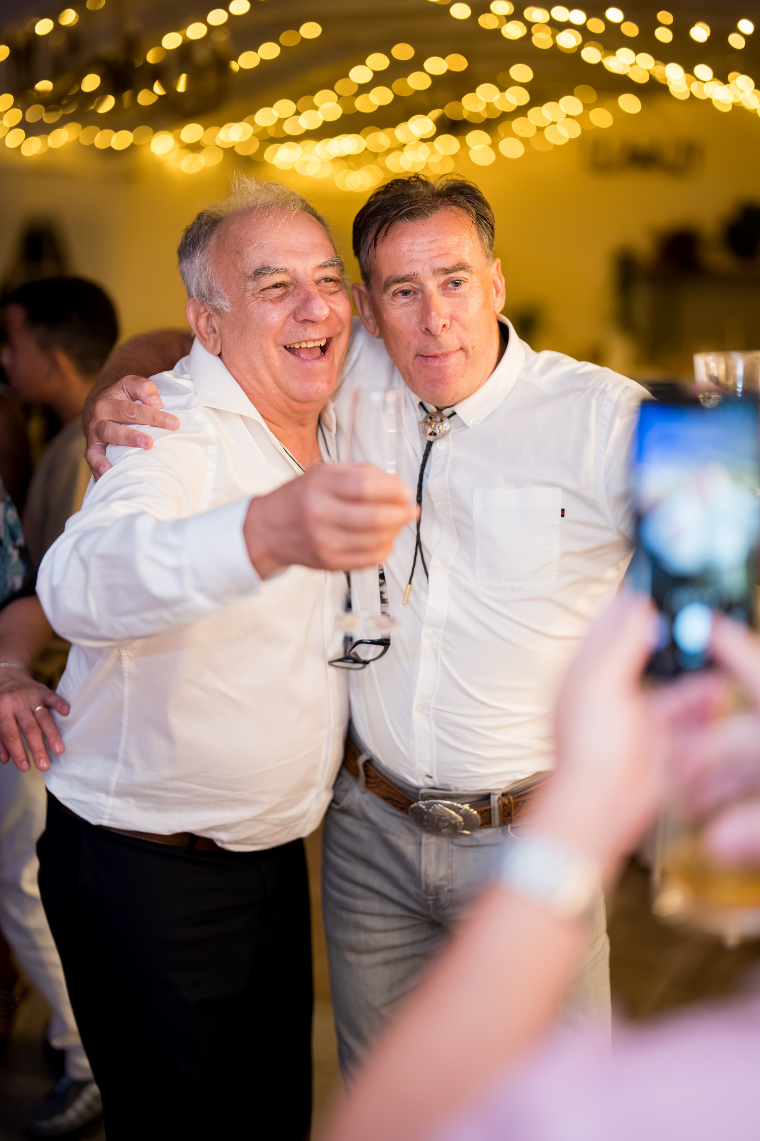 PARTY. Gabriel Florea — Fotograf nuntă București