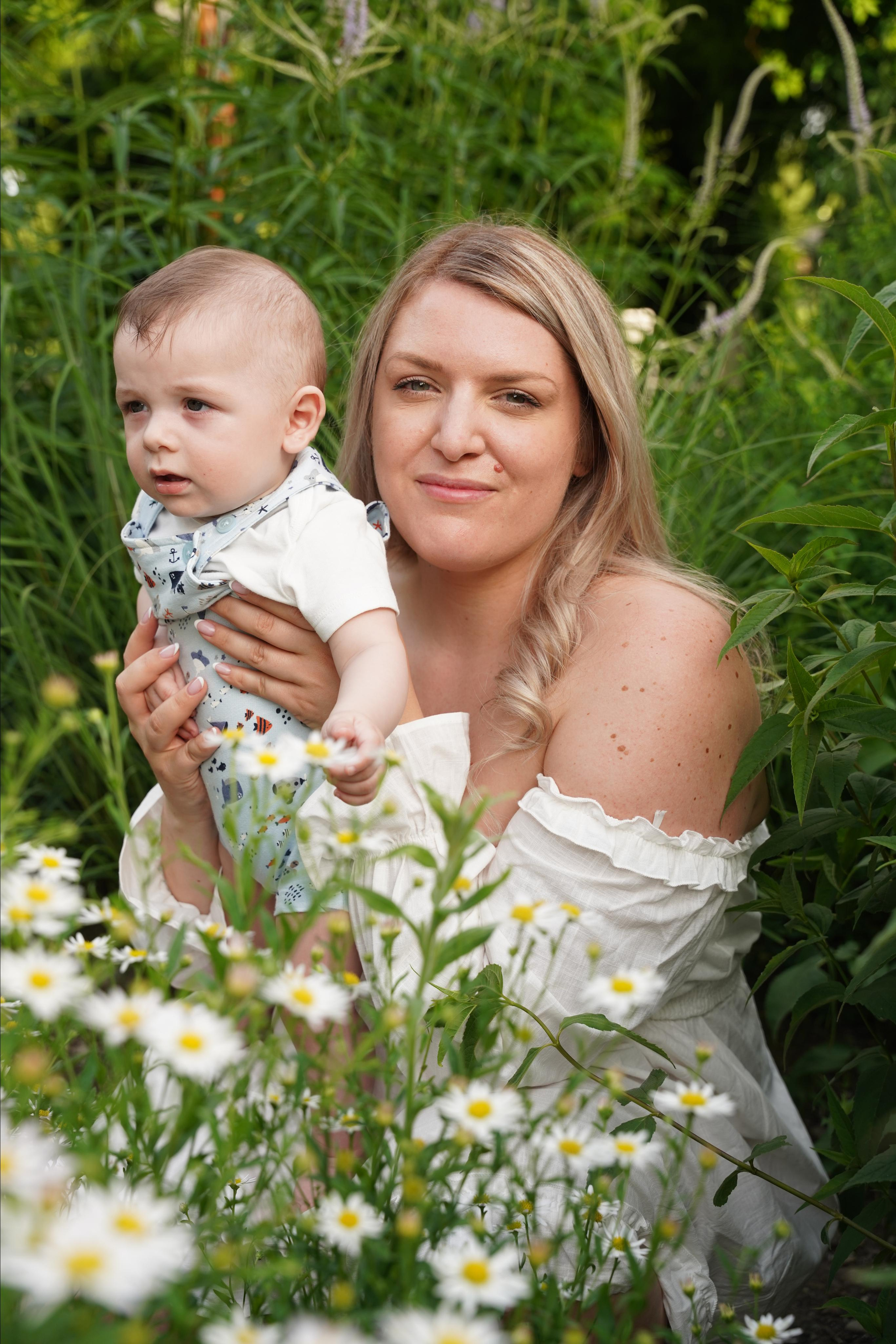 Botanischer Garten. Neugeborenenfotografin und Retoucher in Augsburg Nastassia Schneider
