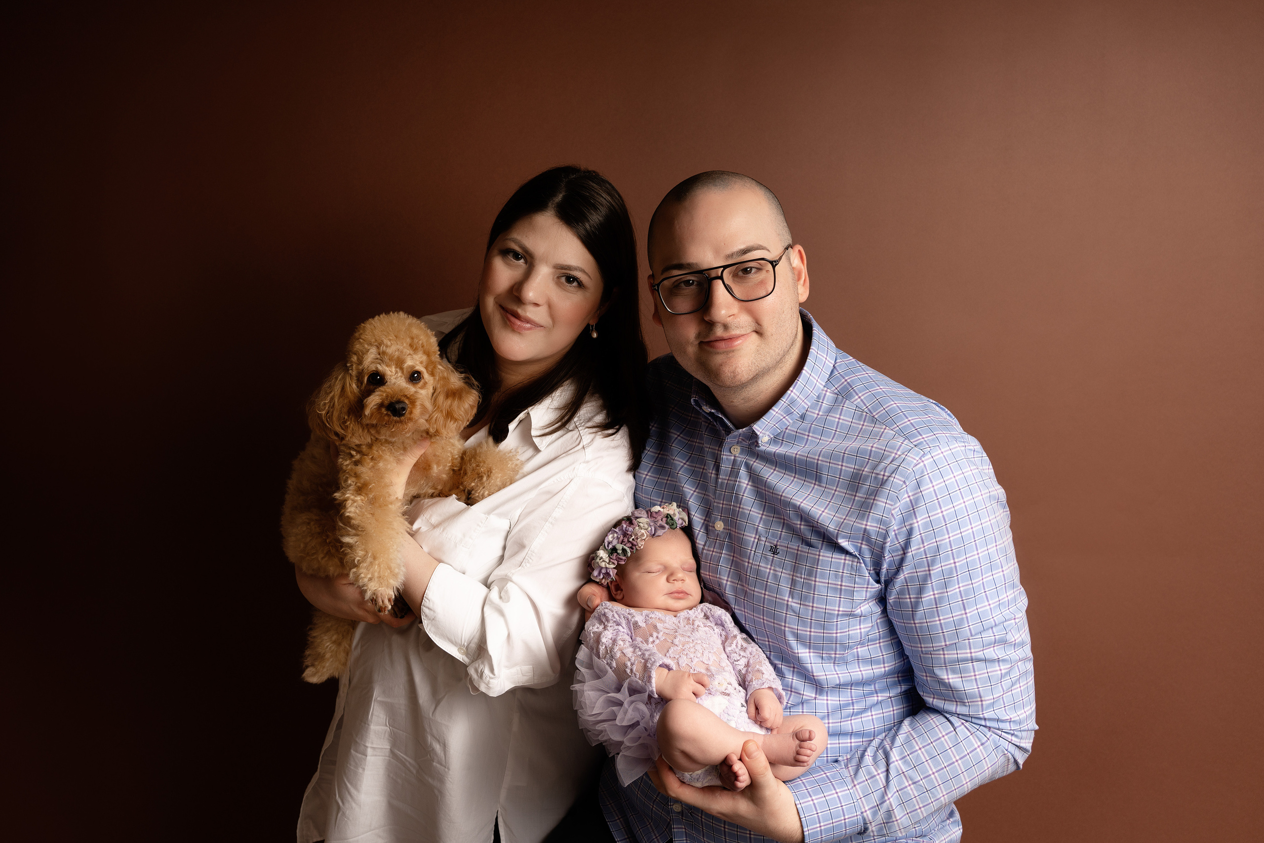 Vorfreude im Bild: Babybauch, zarte Füßchen und ein neues Kapitel im Leben der Familie