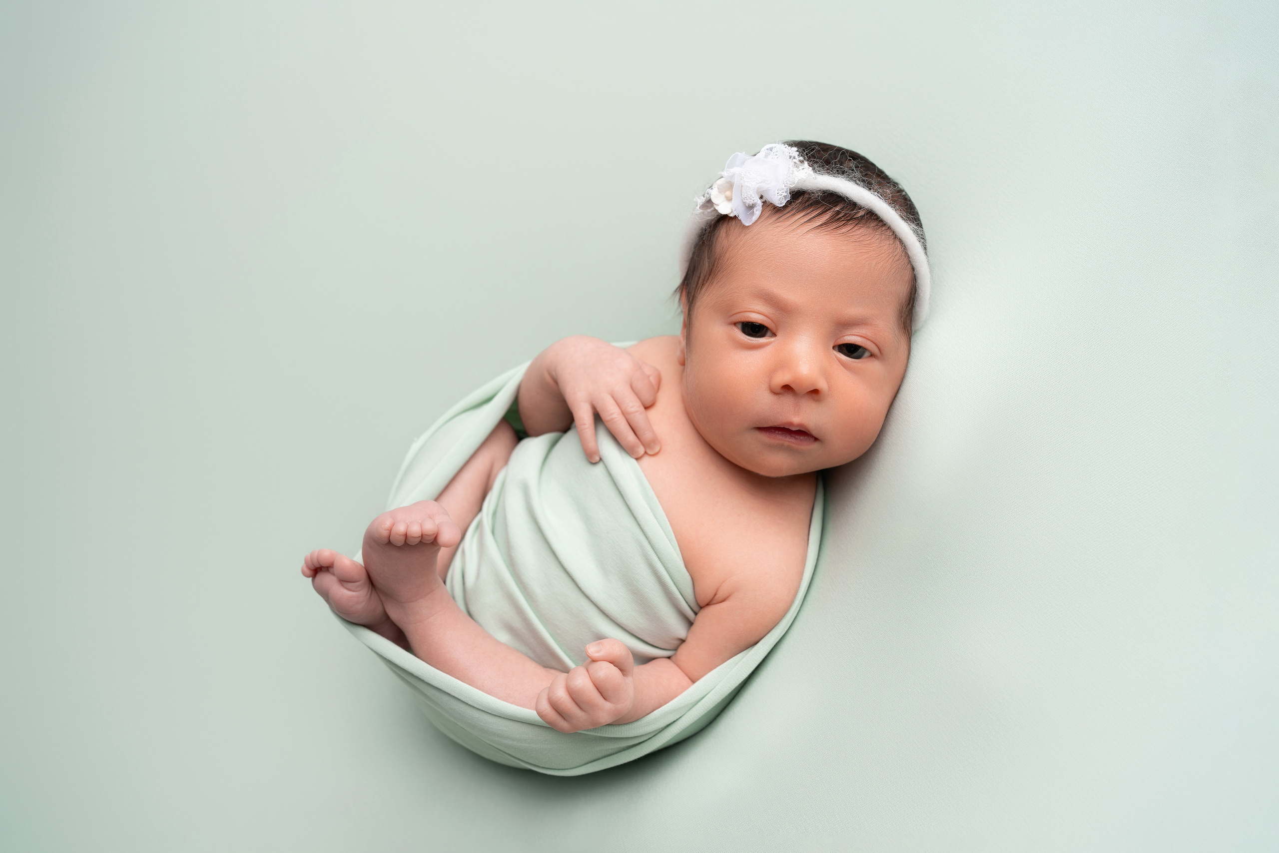 Innige Momente: Unsere kleine Sonnenschein in ihren ersten Tagen