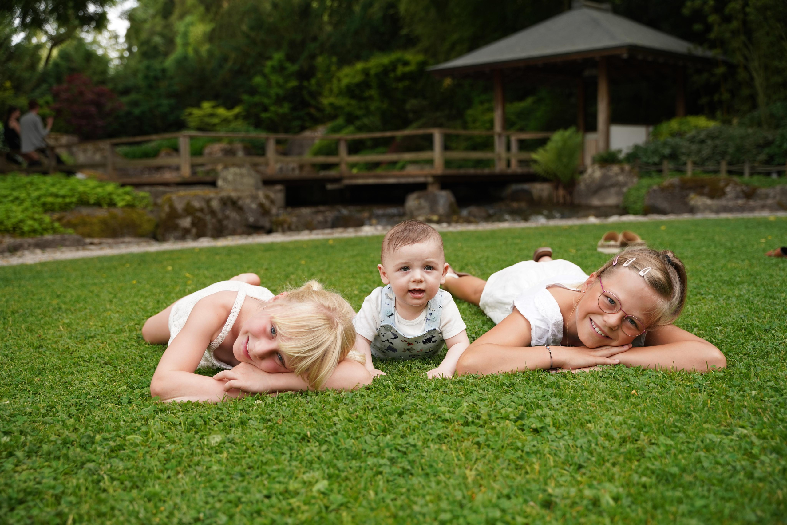 Botanischer Garten. Neugeborenenfotografin und Retoucher in Augsburg Nastassia Schneider