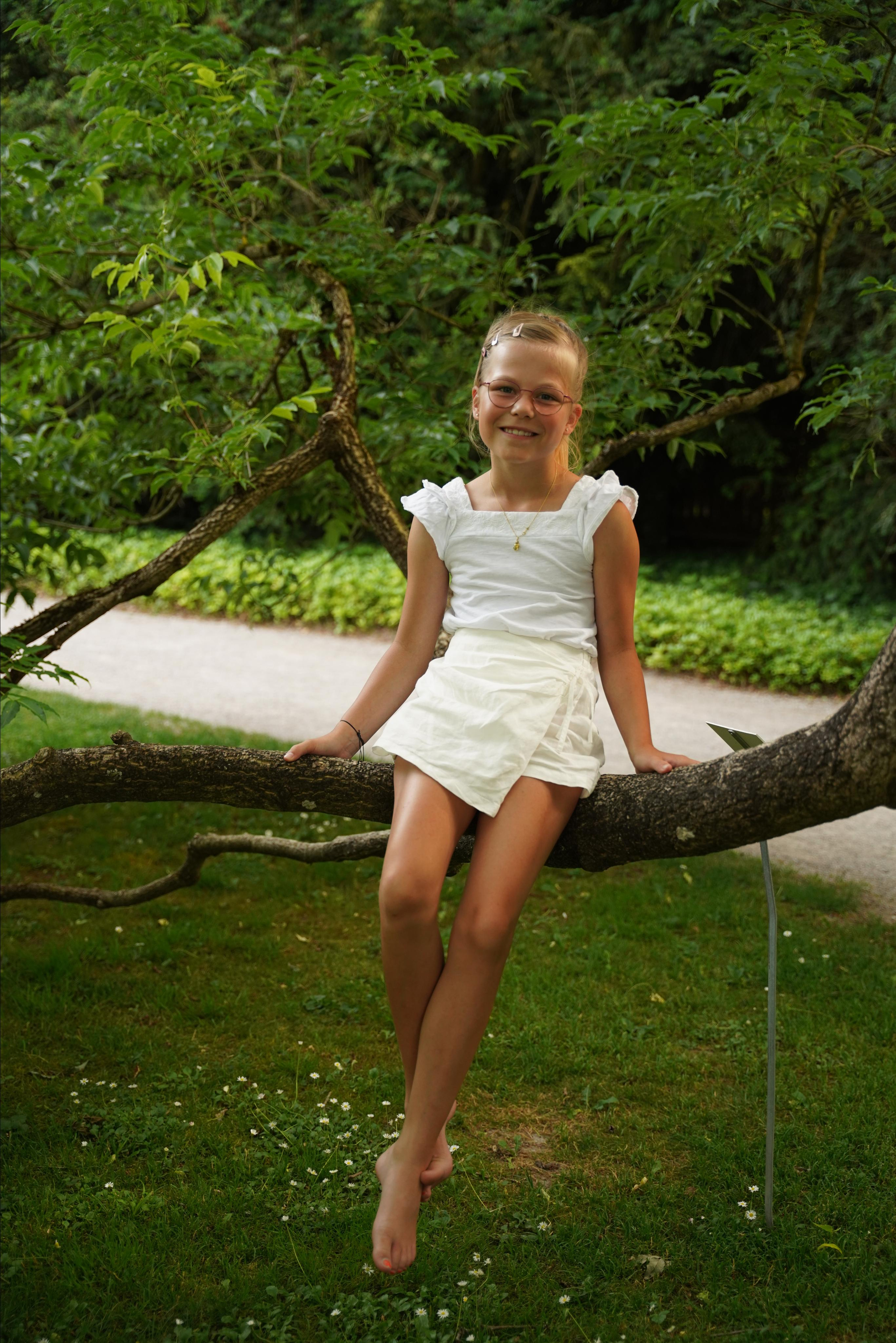 Botanischer Garten. Neugeborenenfotografin und Retoucher in Augsburg Nastassia Schneider