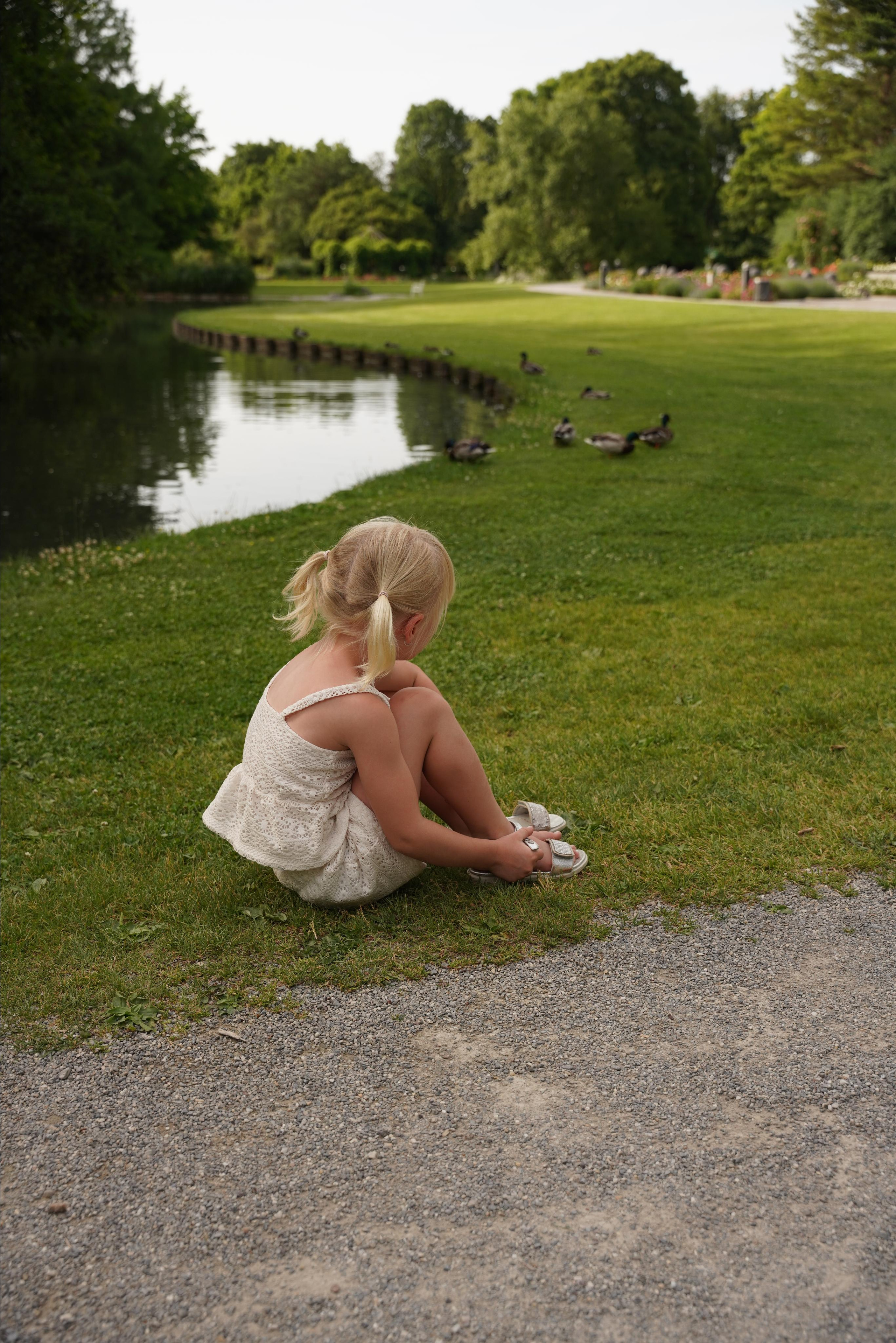 Botanischer Garten. Neugeborenenfotografin und Retoucher in Augsburg Nastassia Schneider