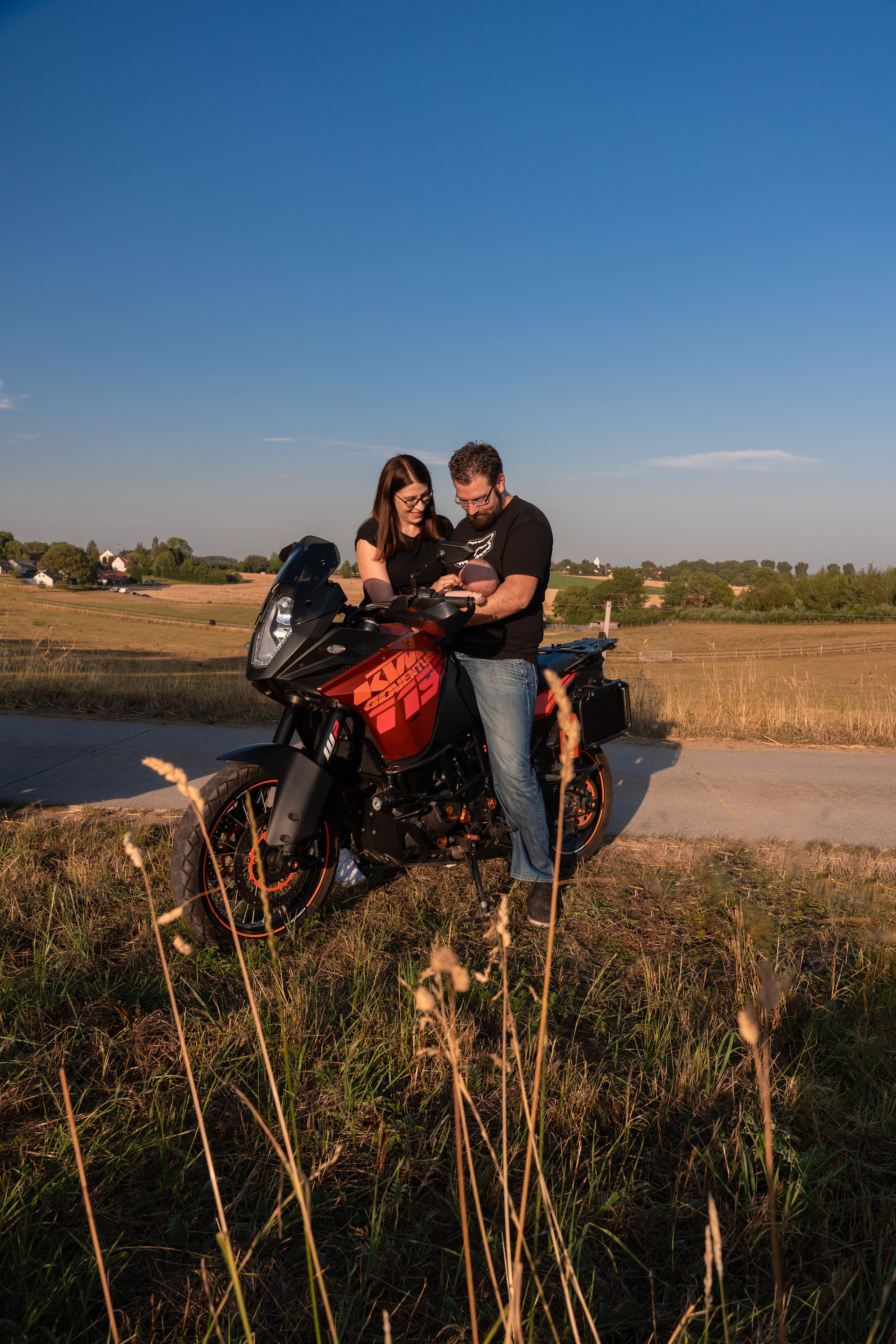 Bayern. Neugeborenenfotografin und Retoucher in Augsburg Nastassia Schneider