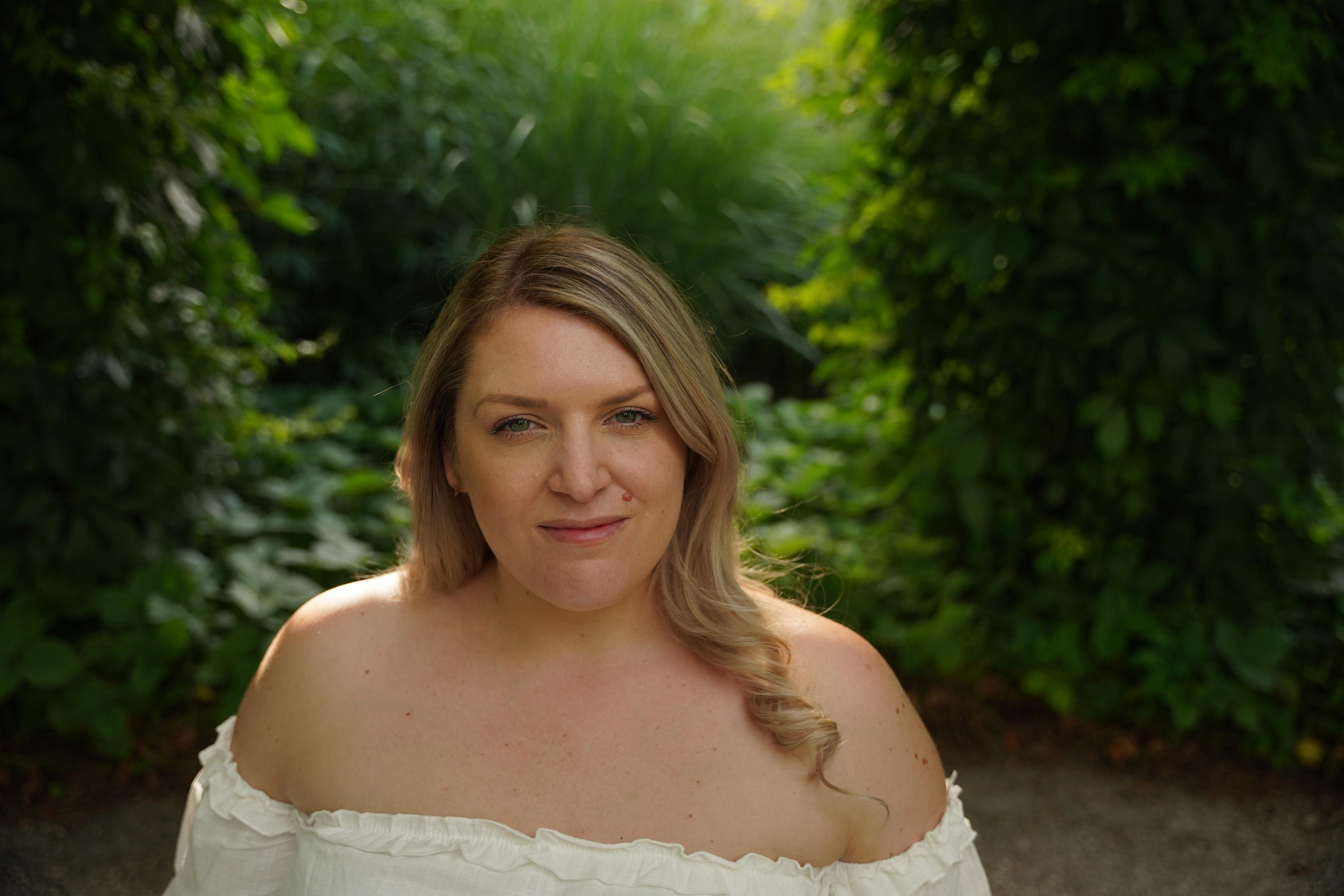 Botanischer Garten. Neugeborenenfotografin und Retoucher in Augsburg Nastassia Schneider