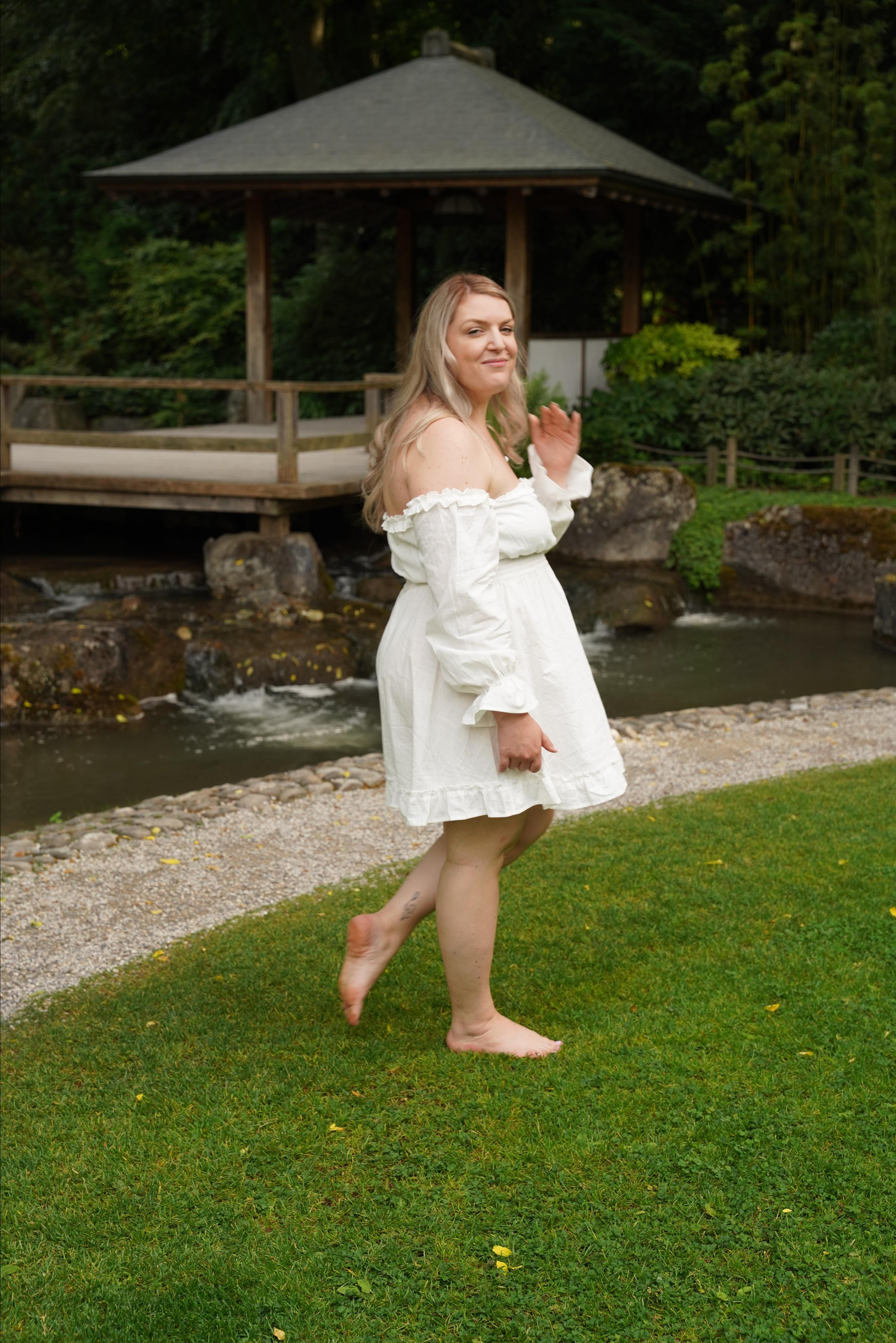 Botanischer Garten. Neugeborenenfotografin und Retoucher in Augsburg Nastassia Schneider