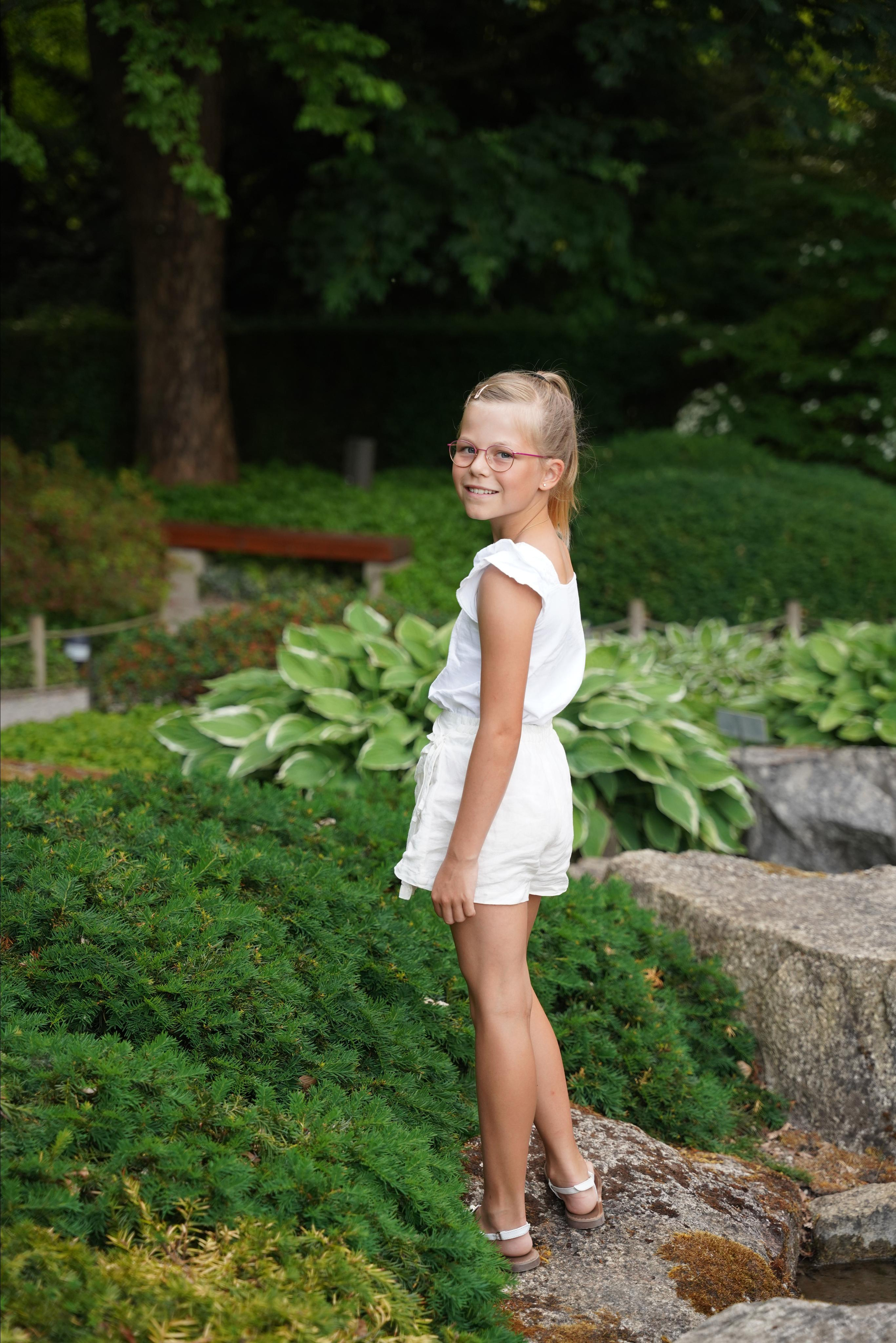 Botanischer Garten. Neugeborenenfotografin und Retoucher in Augsburg Nastassia Schneider