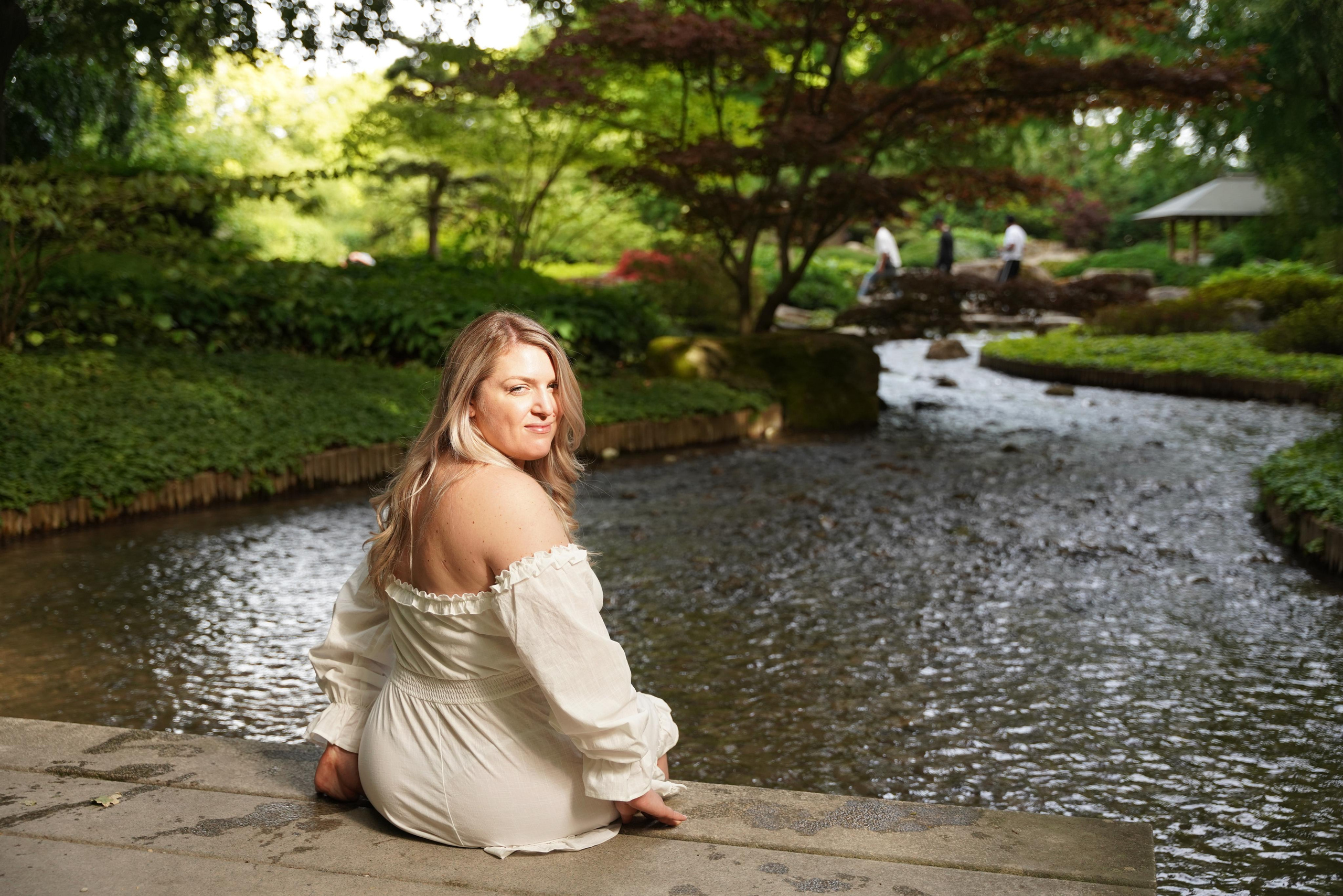 Botanischer Garten. Neugeborenenfotografin und Retoucher in Augsburg Nastassia Schneider