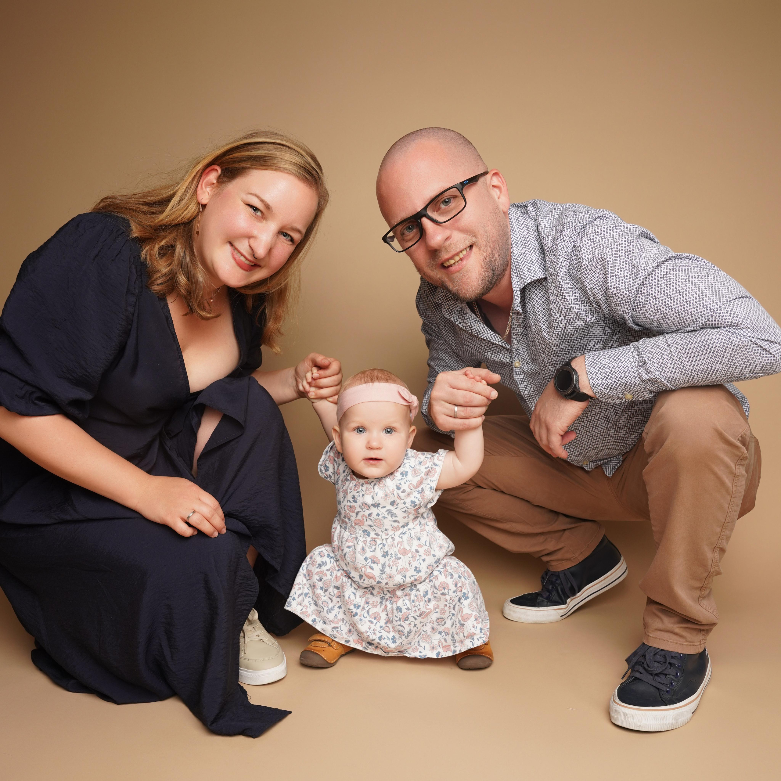 Familienzeit mit dem neuen Familienmitglied