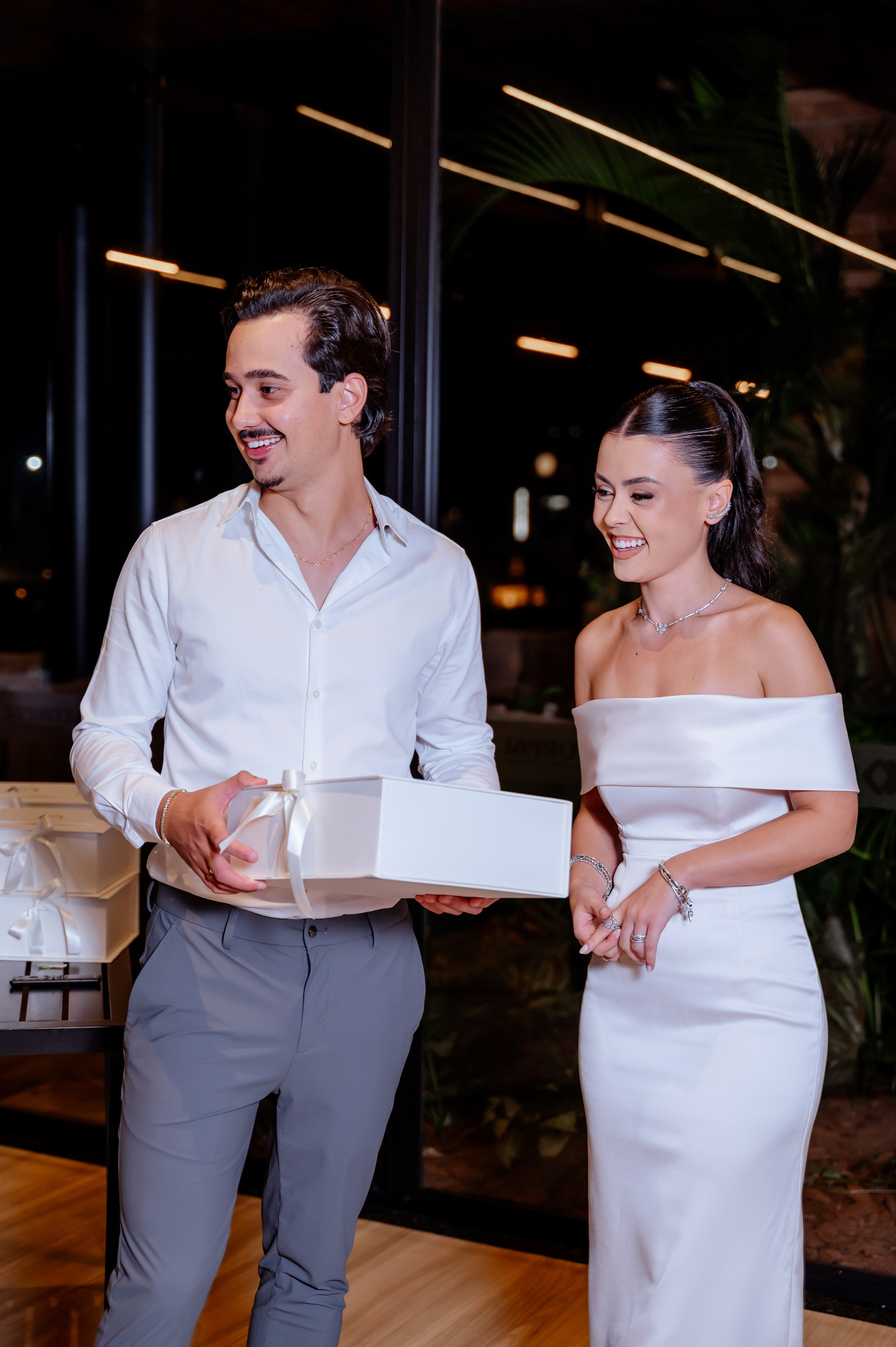 Jantar de Padrinhos em Campo Mourão • Giovana e Felipe. Barizon Fotografia | Fotógrafo de Casamentos, Ensaios e Eventos | Paraná
