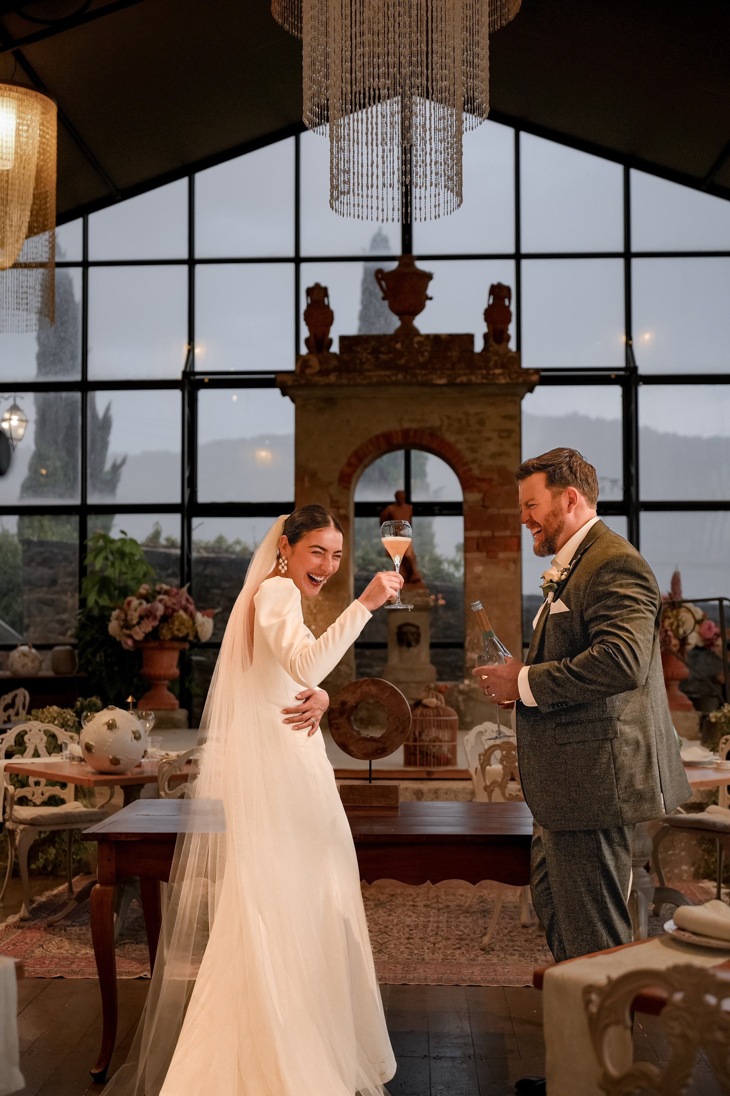Elopment in Cortona. Villa Falconiere. Wedding Photographer in Italy