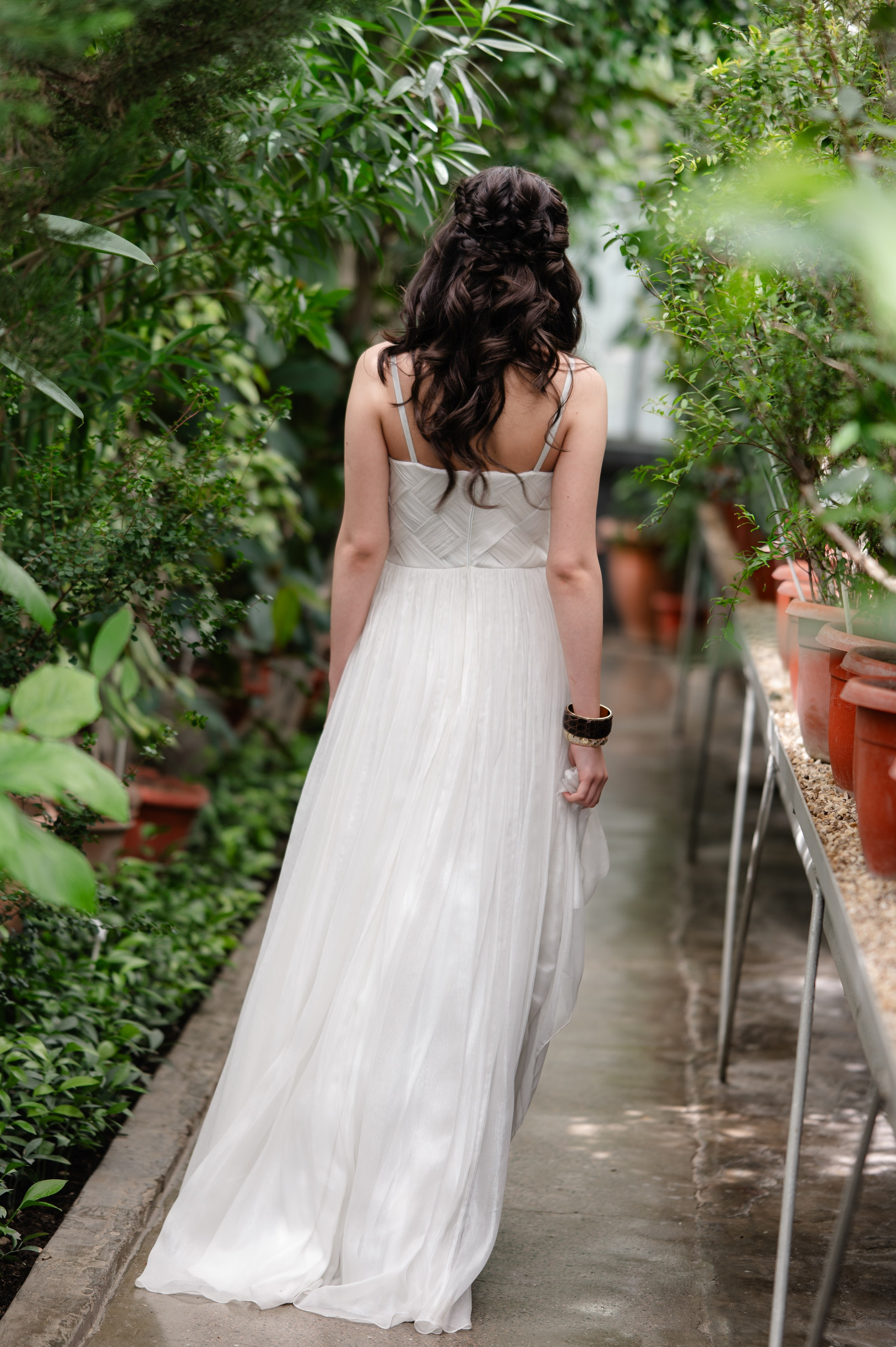 Botanical BRIDE. Alexandra Hanu Photographer