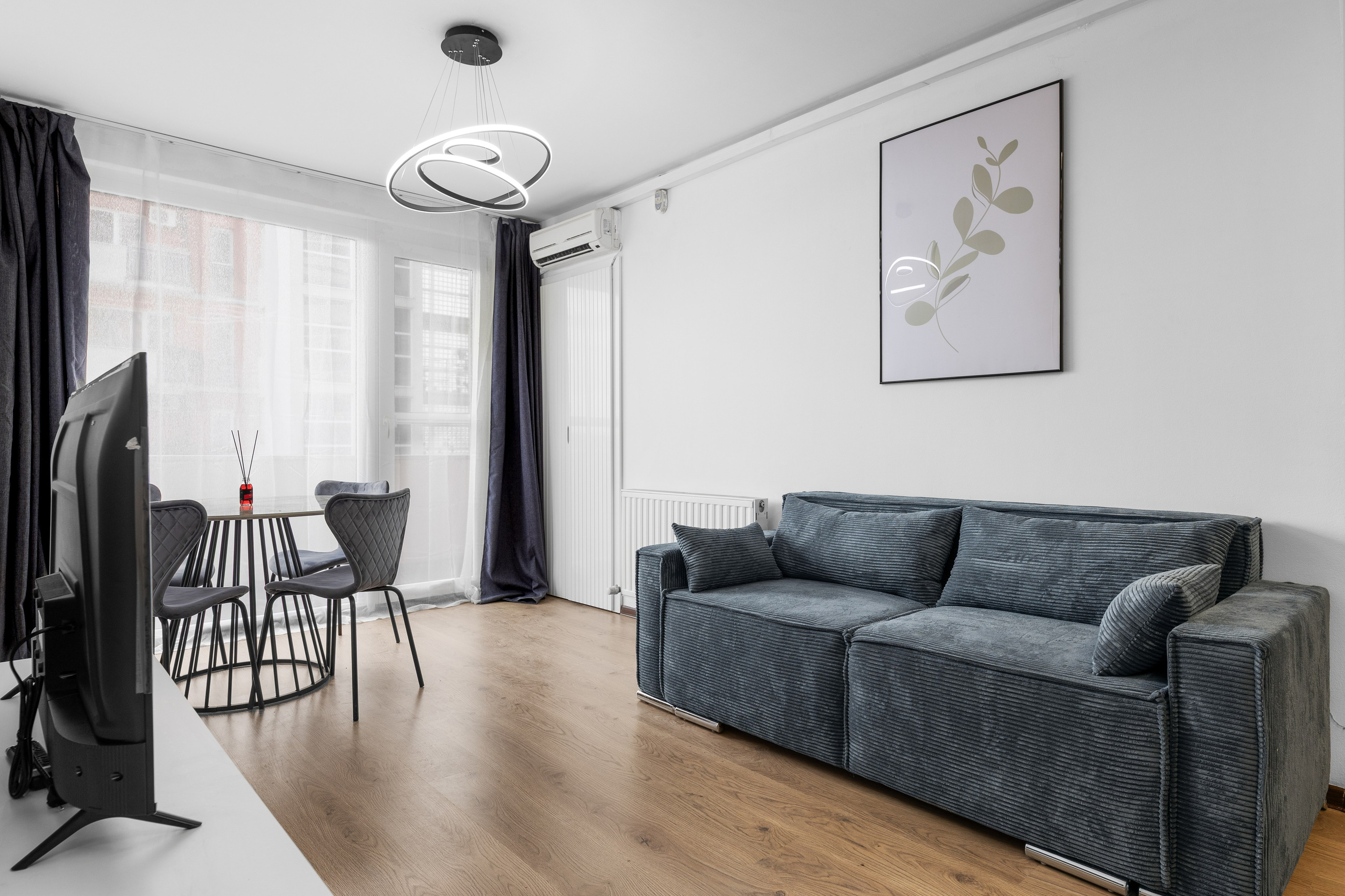 INTERIOR - REALESTATE. Samuel Ciobanu