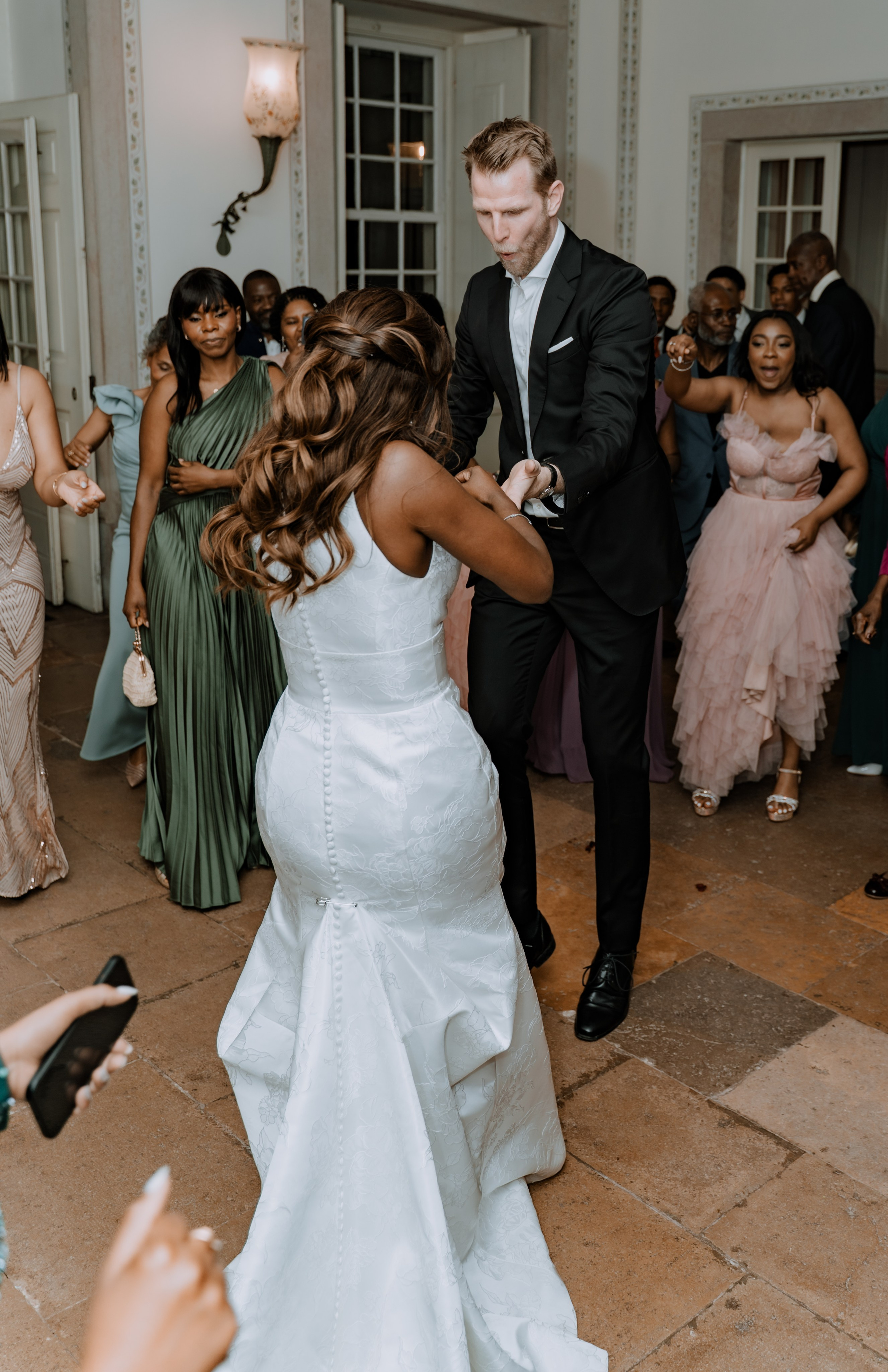 Maria & Artur. Fazemos o seu casamento ser lembrado por gerações