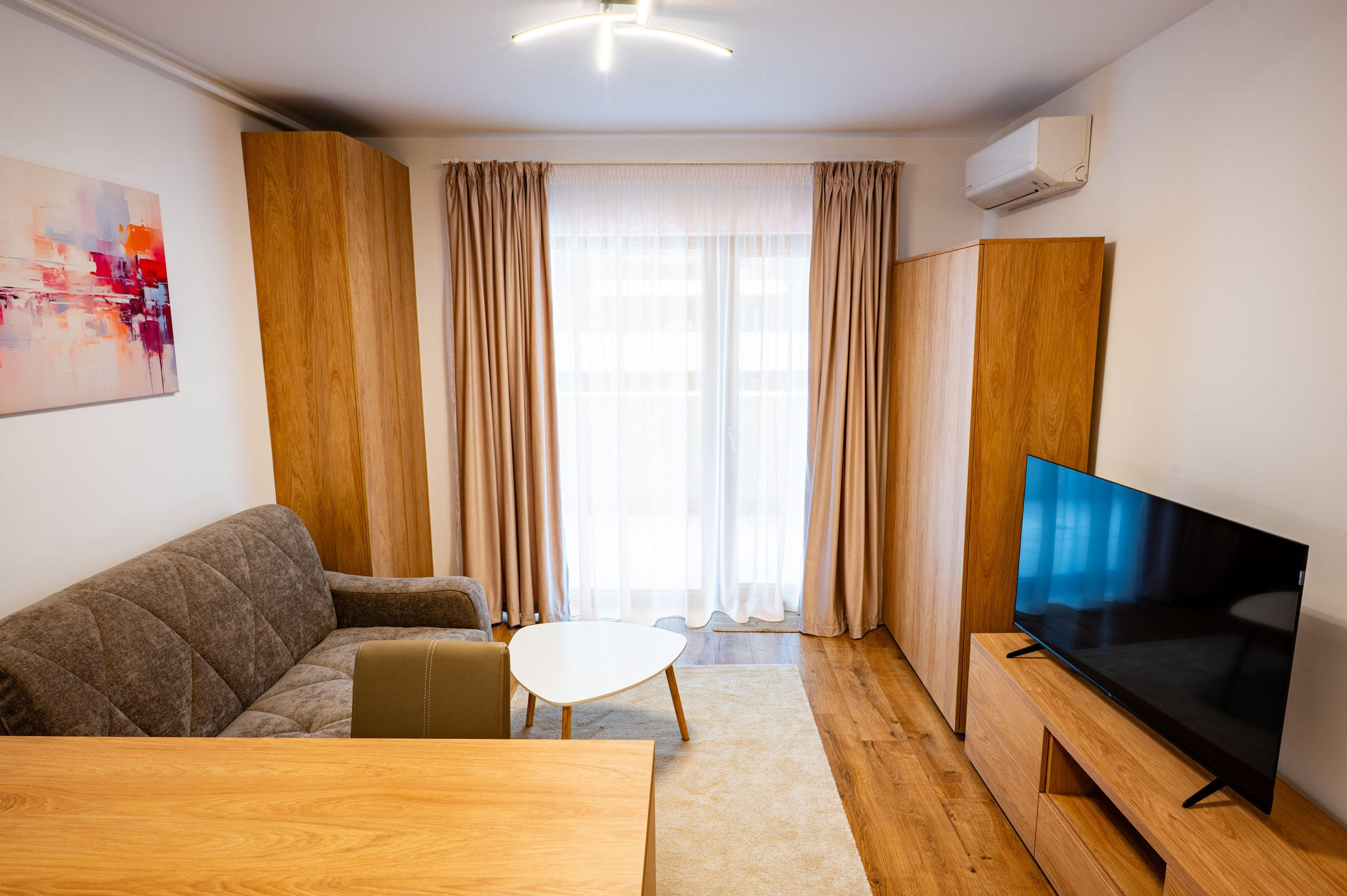 Studio Pipera. Andrei Samuel – Fotograf București | Evenimente, Studio, Imobiliare, Produs