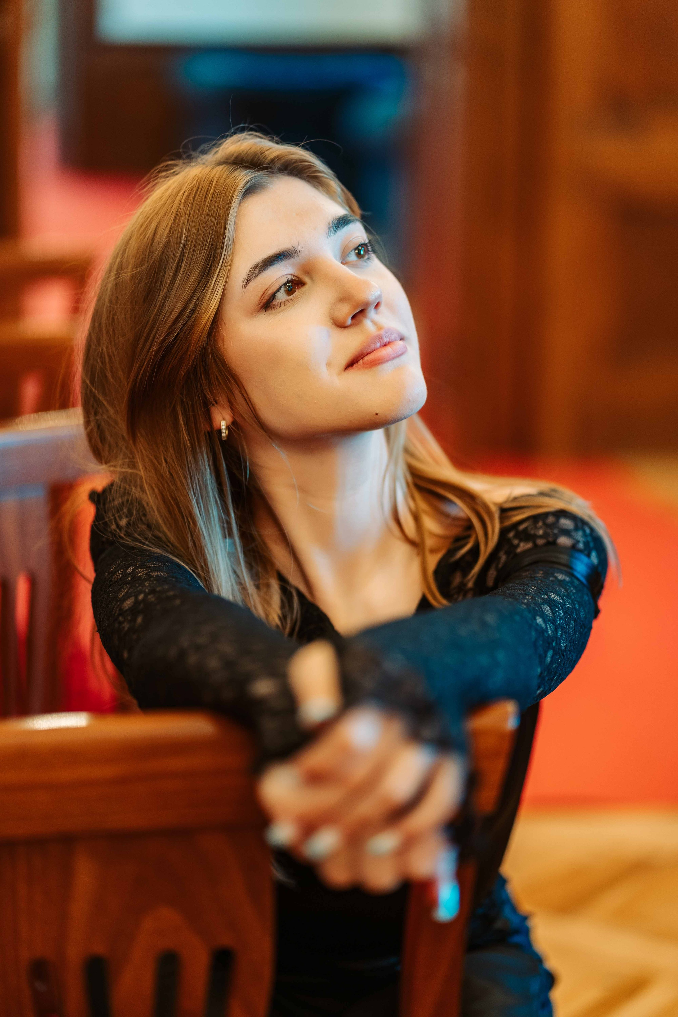 12F — Pedagogic. Contrast Studio