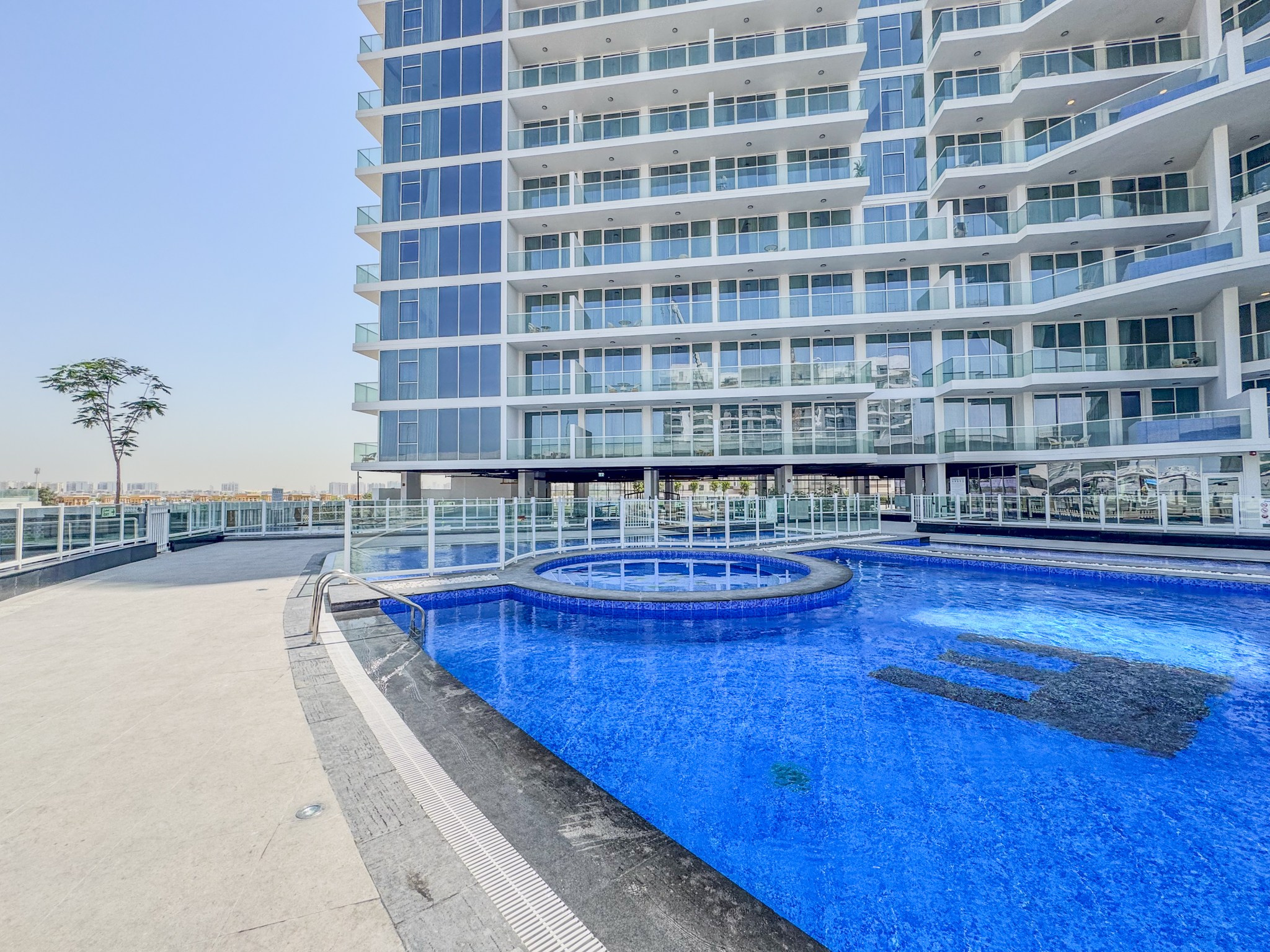 Gemz by Danube. Zakhar Leshkov Photo