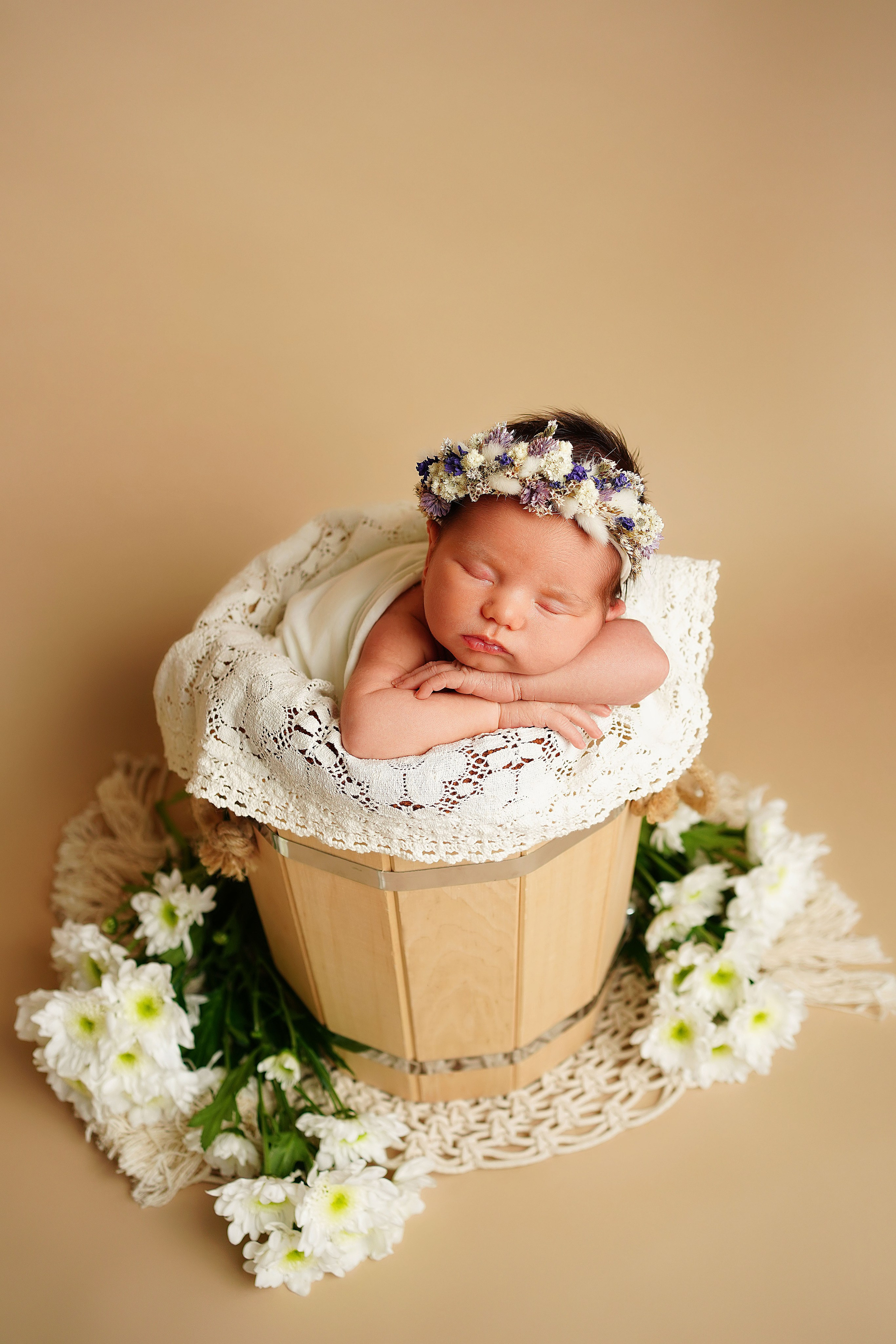 Elina. Neugeborenenfotografin und Retoucher in Augsburg Nastassia Schneider