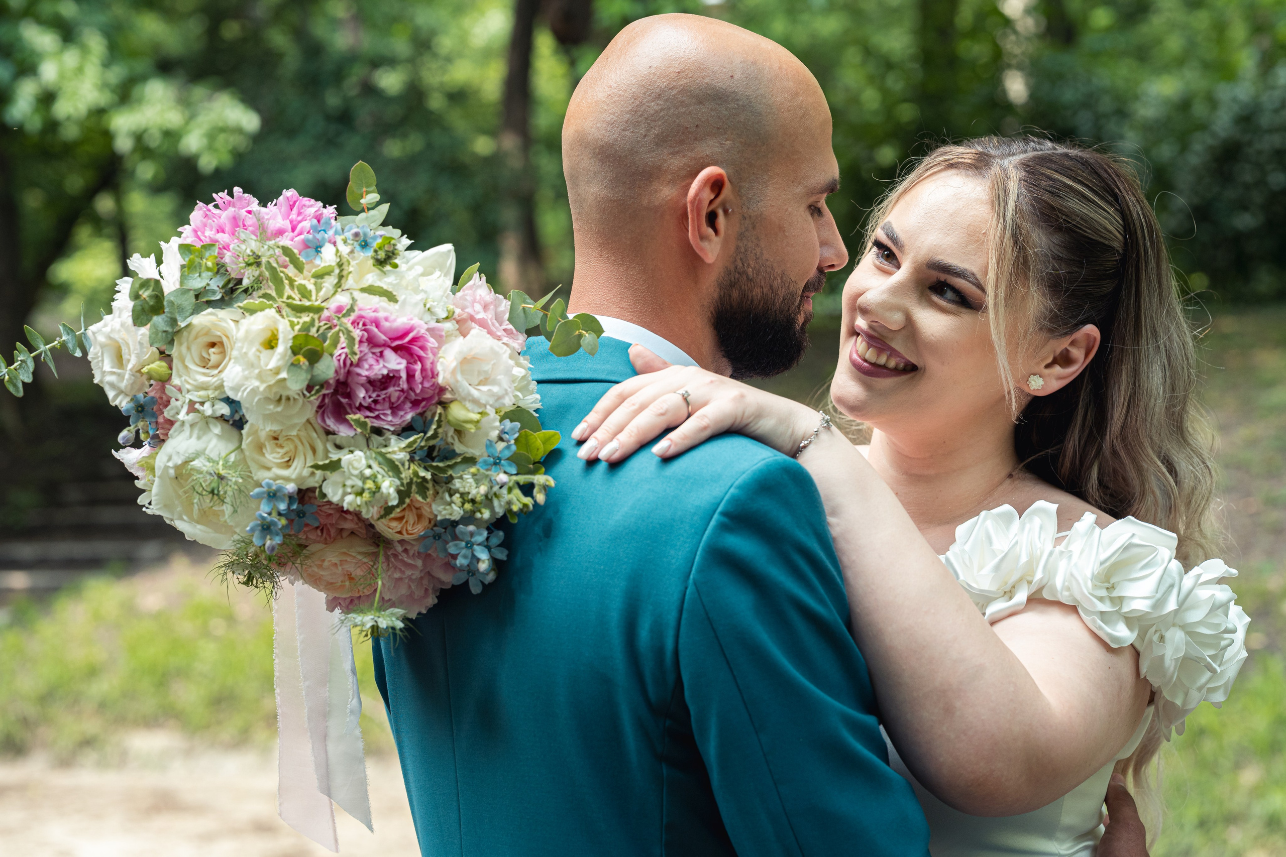 Cununie civilă - Mihaela și Alexandru. ALB — Alexandru-Laurențiu Bîrsan | Fotograf în București